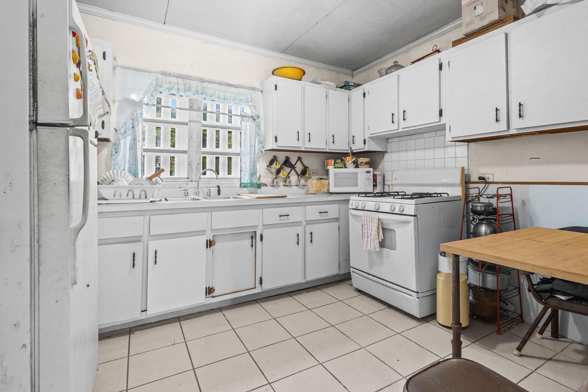 LOT 15, COLEBROOKE DALE