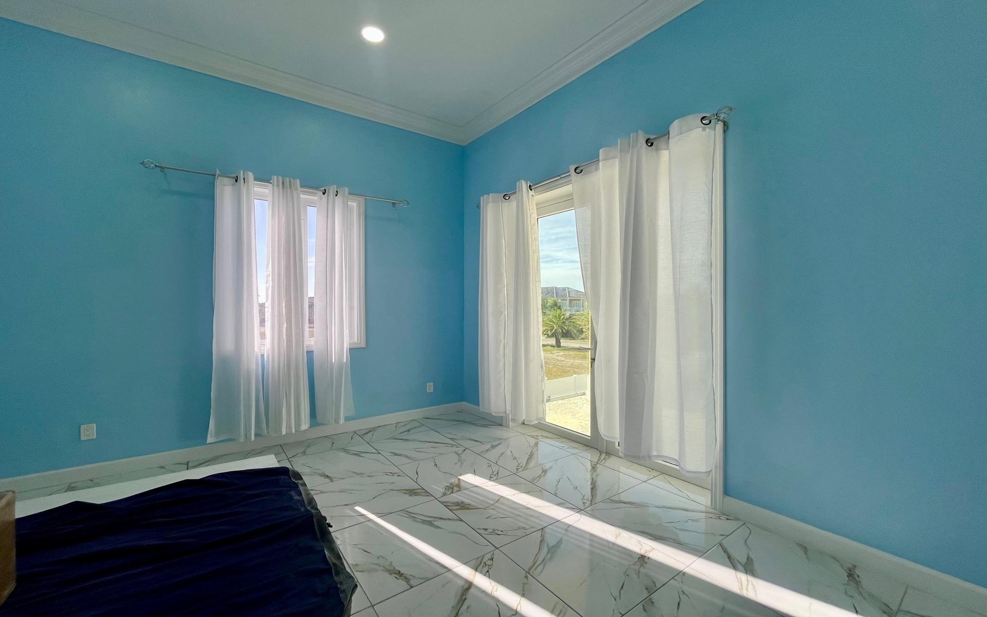 LOT 4, CHARLOTTE ISLAND