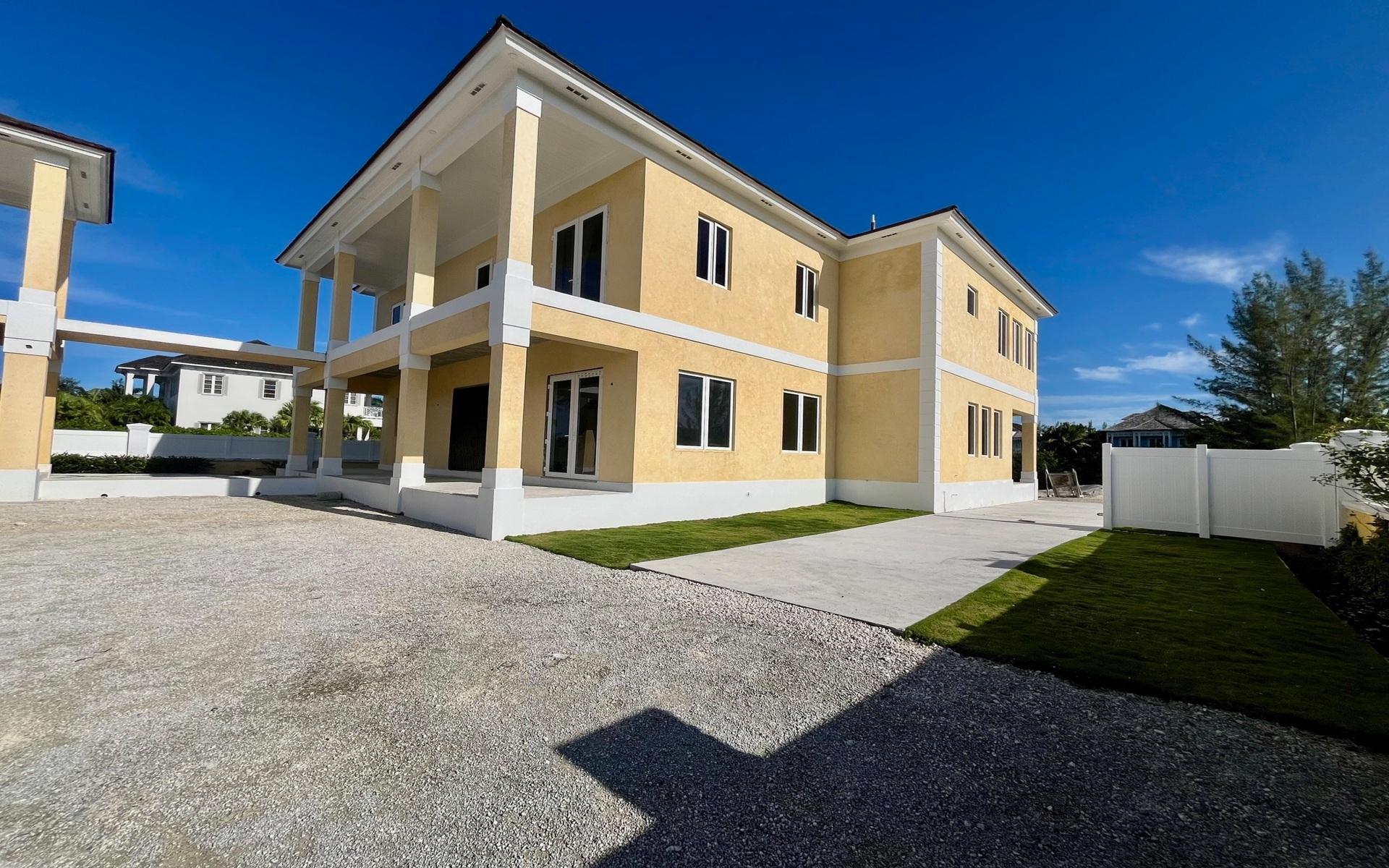 LOT 4, CHARLOTTE ISLAND