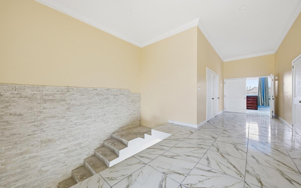 LOT 4, CHARLOTTE ISLAND