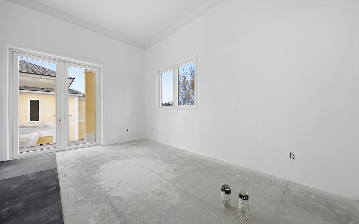 LOT 4, CHARLOTTE ISLAND