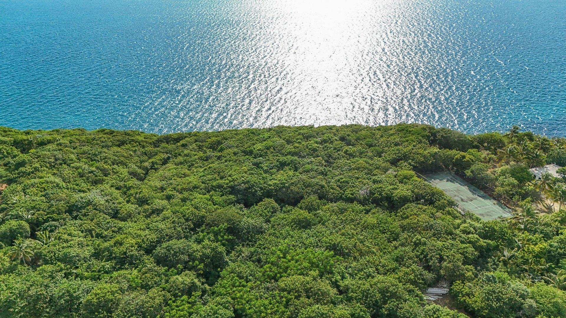1.348 ACRES, CLIFF FRONT