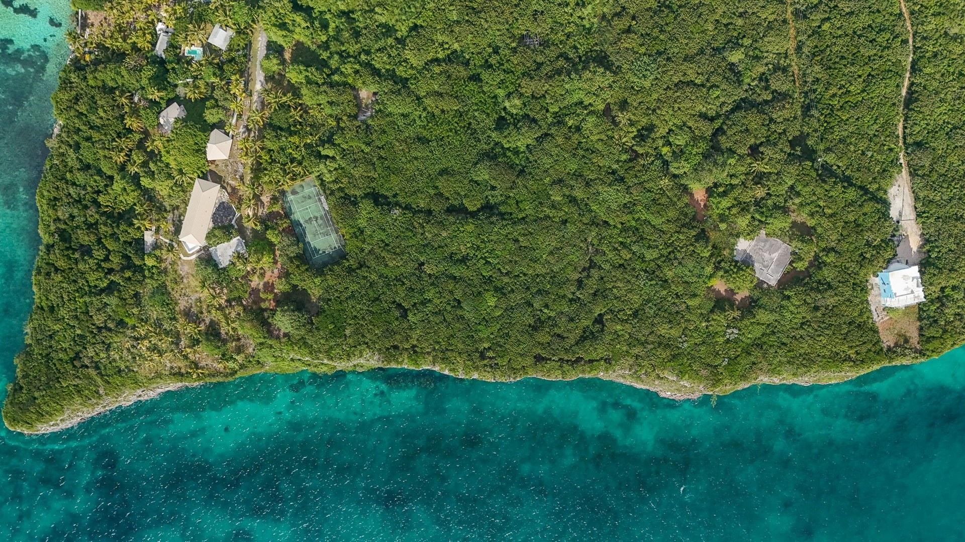1.348 ACRES, CLIFF FRONT