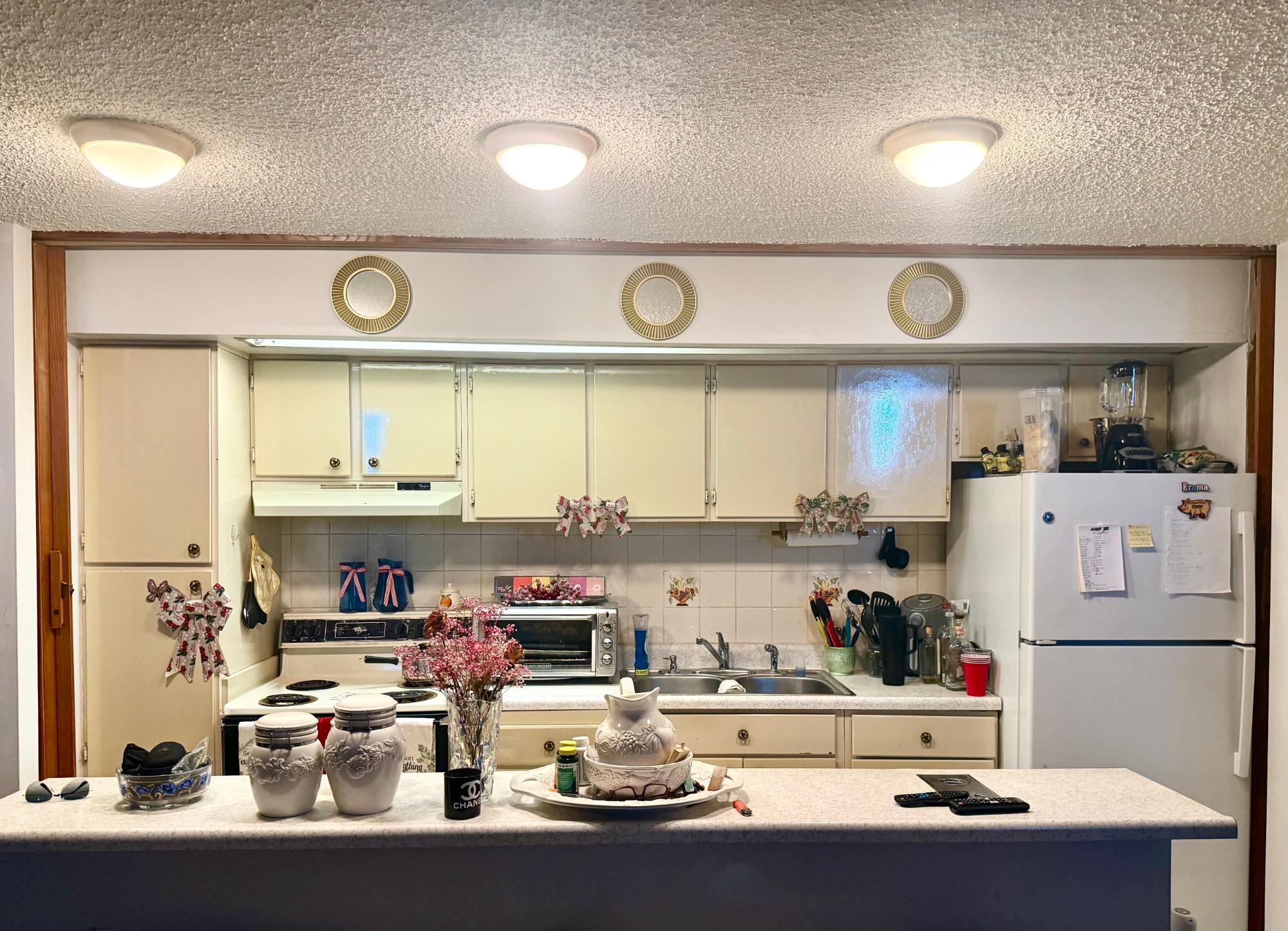 312 LUCAYAN TOWERS NORTH