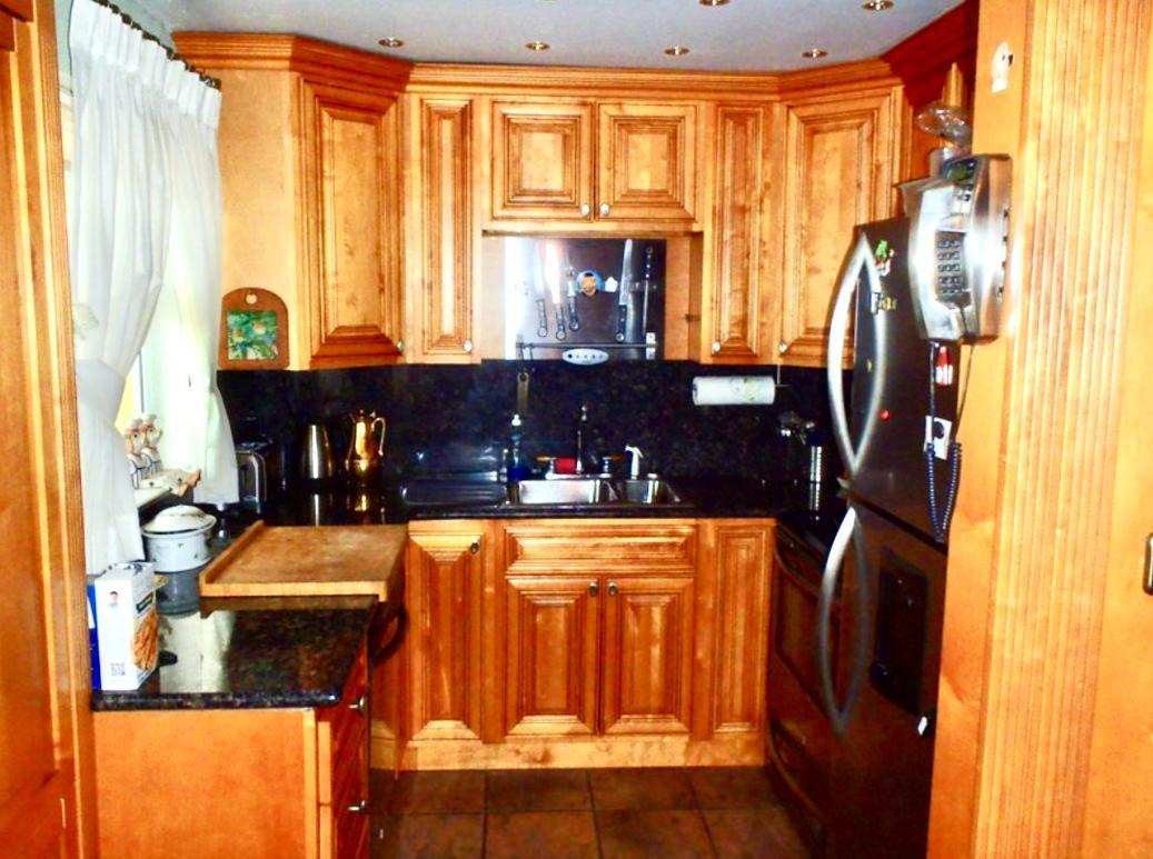 HARBOUR HOUSE TOWERS