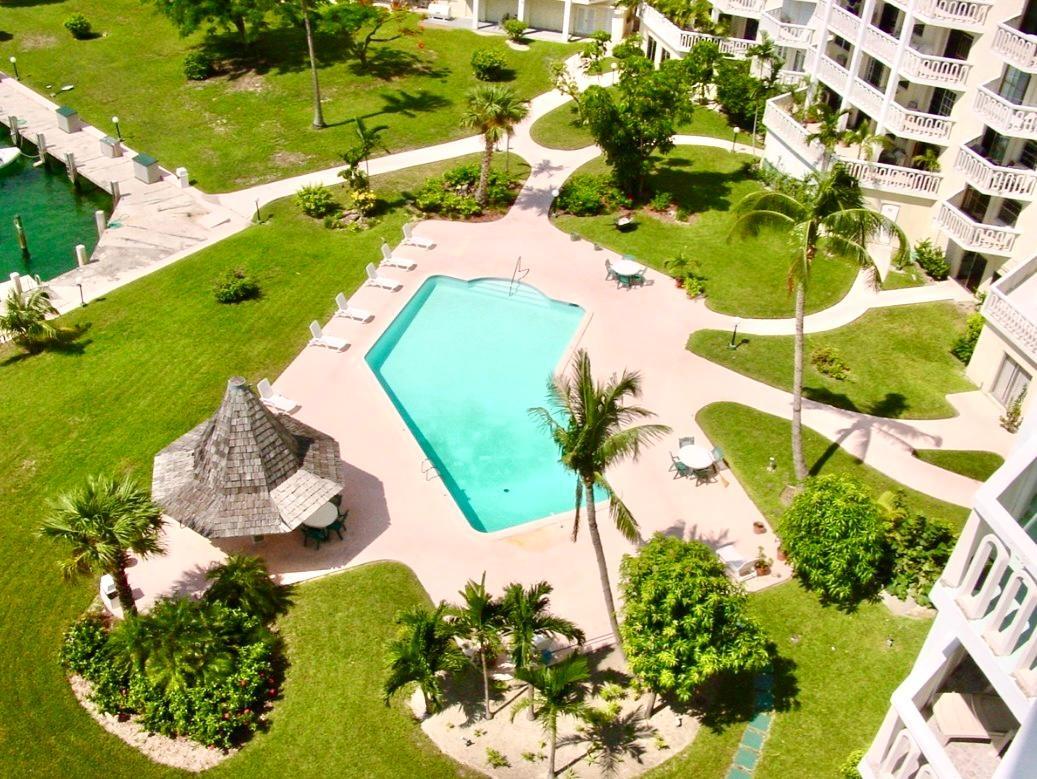 HARBOUR HOUSE TOWERS