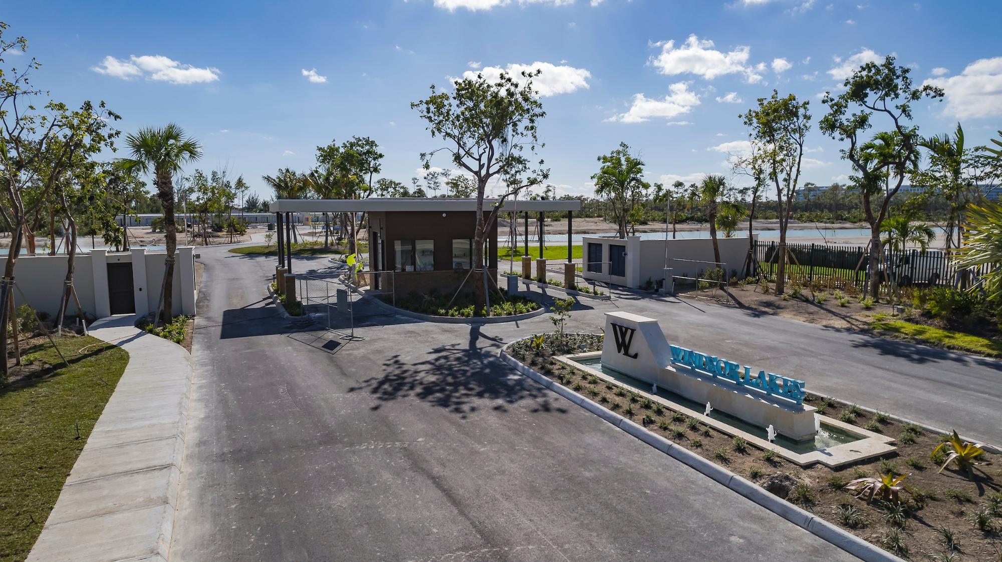 LOT 16, WINDSOR LAKES