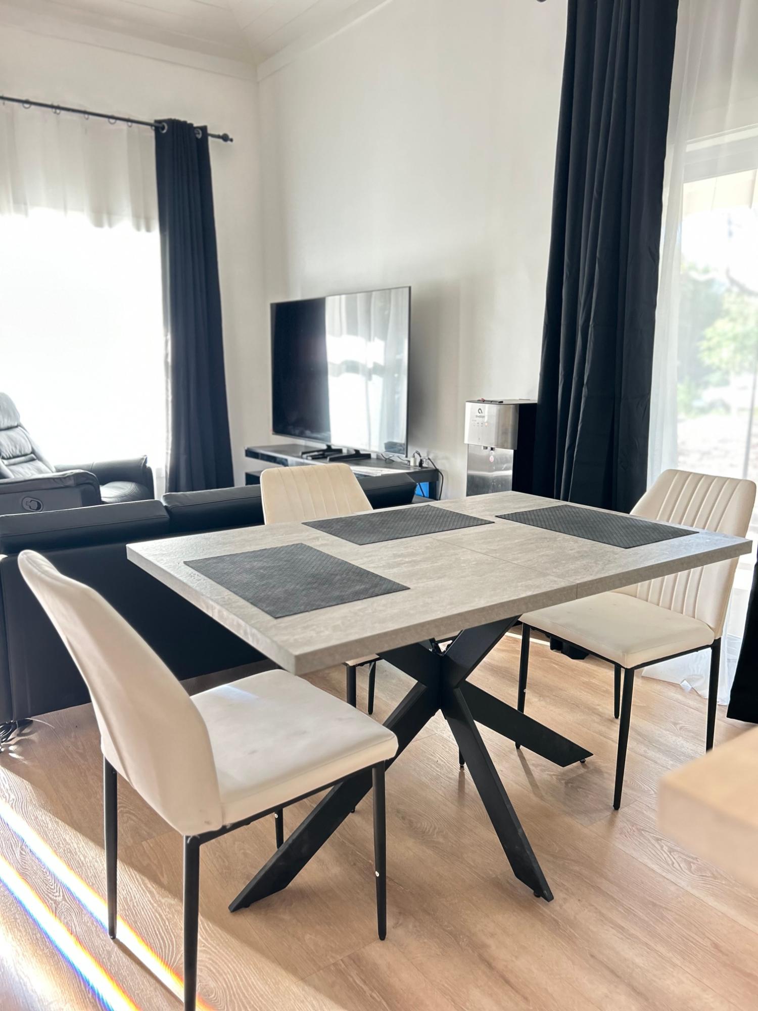 ELEUTHERA ISLAND SHORES