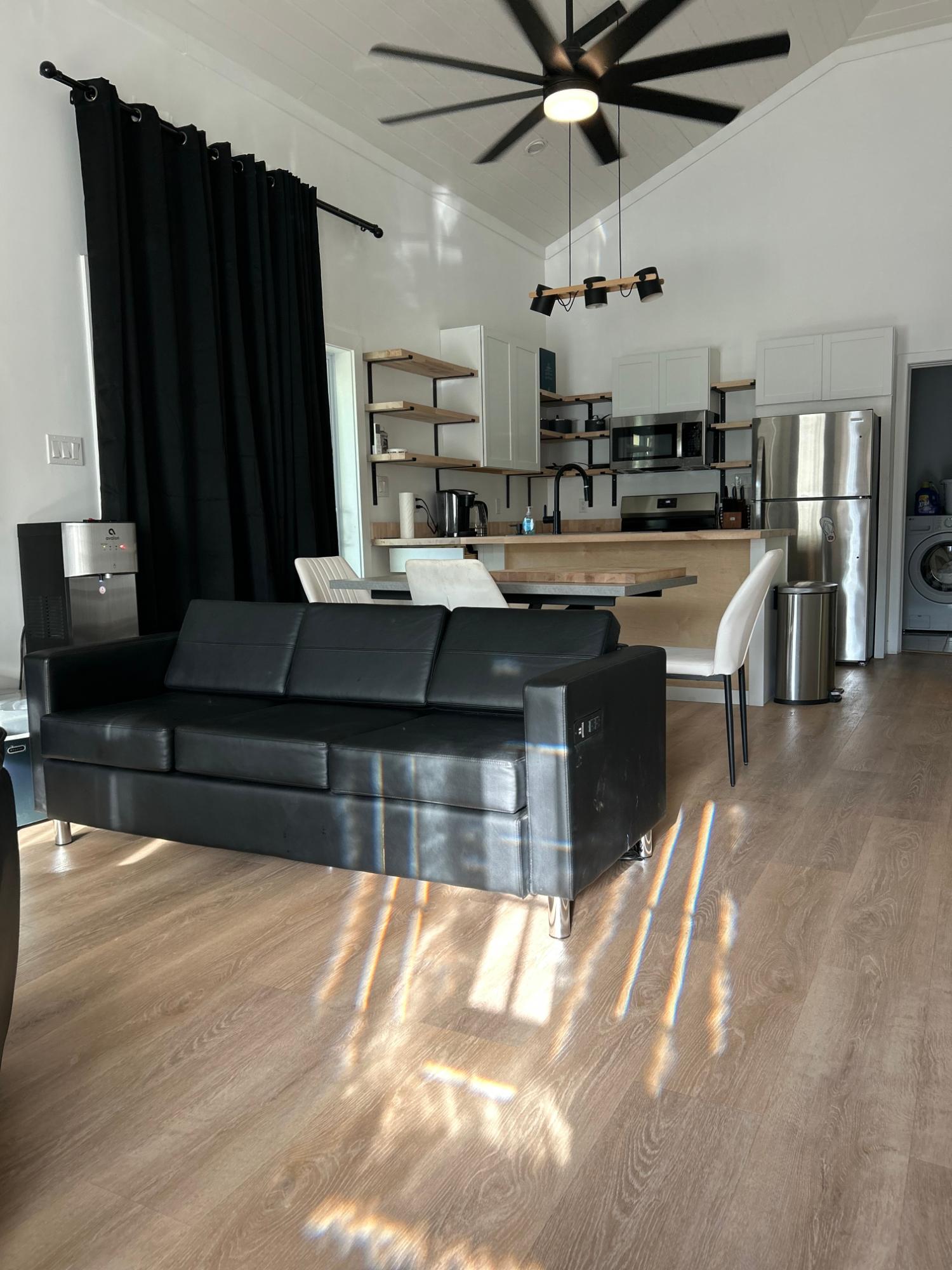 ELEUTHERA ISLAND SHORES