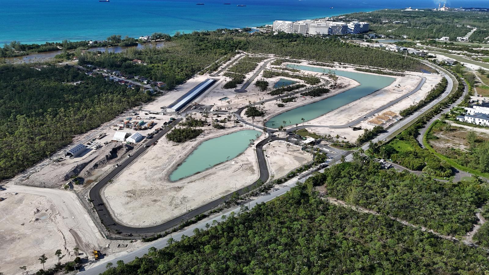 COCOPLUM, WINDSOR LAKES