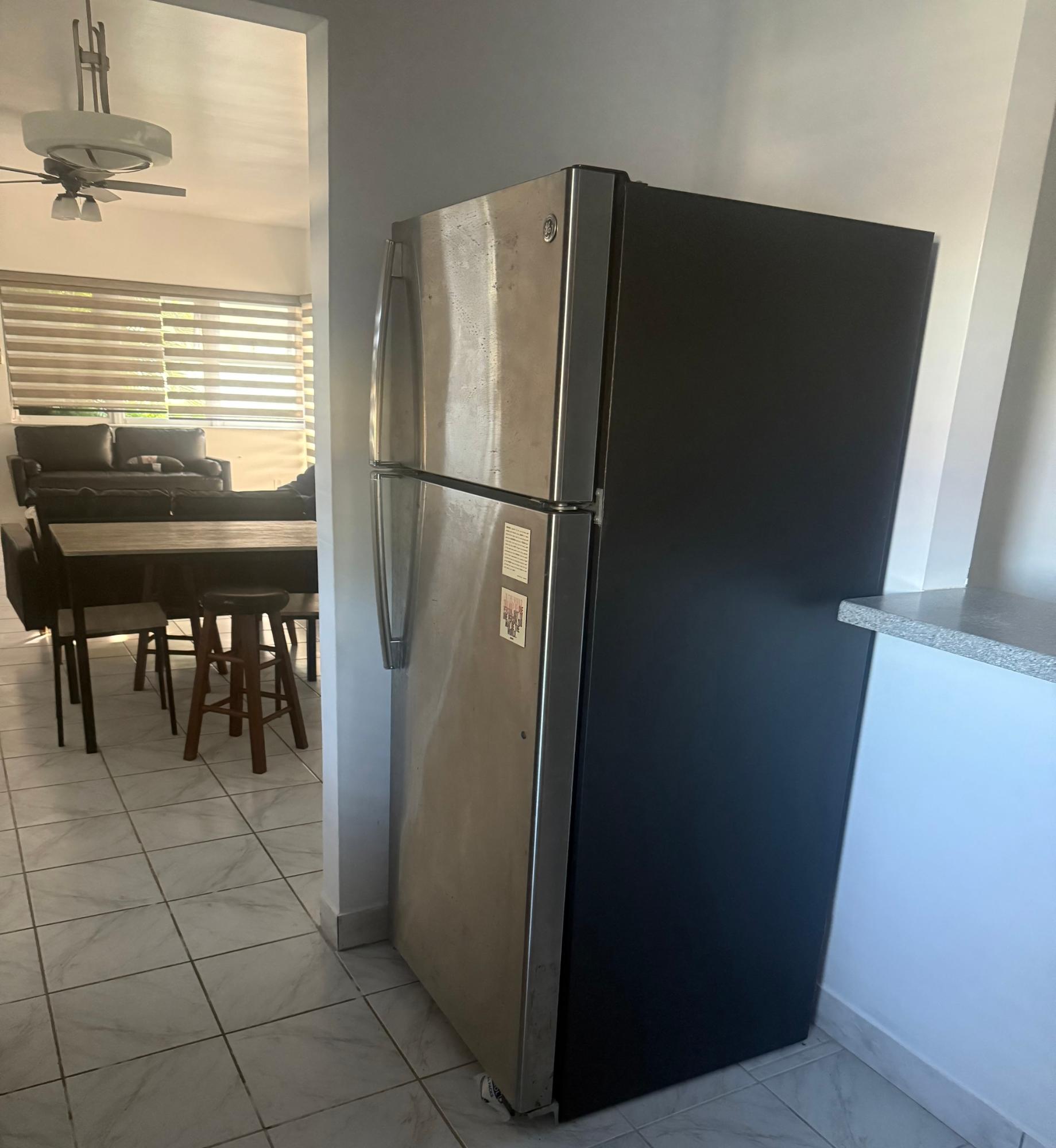 101 VISTA CONDOMINIUMS