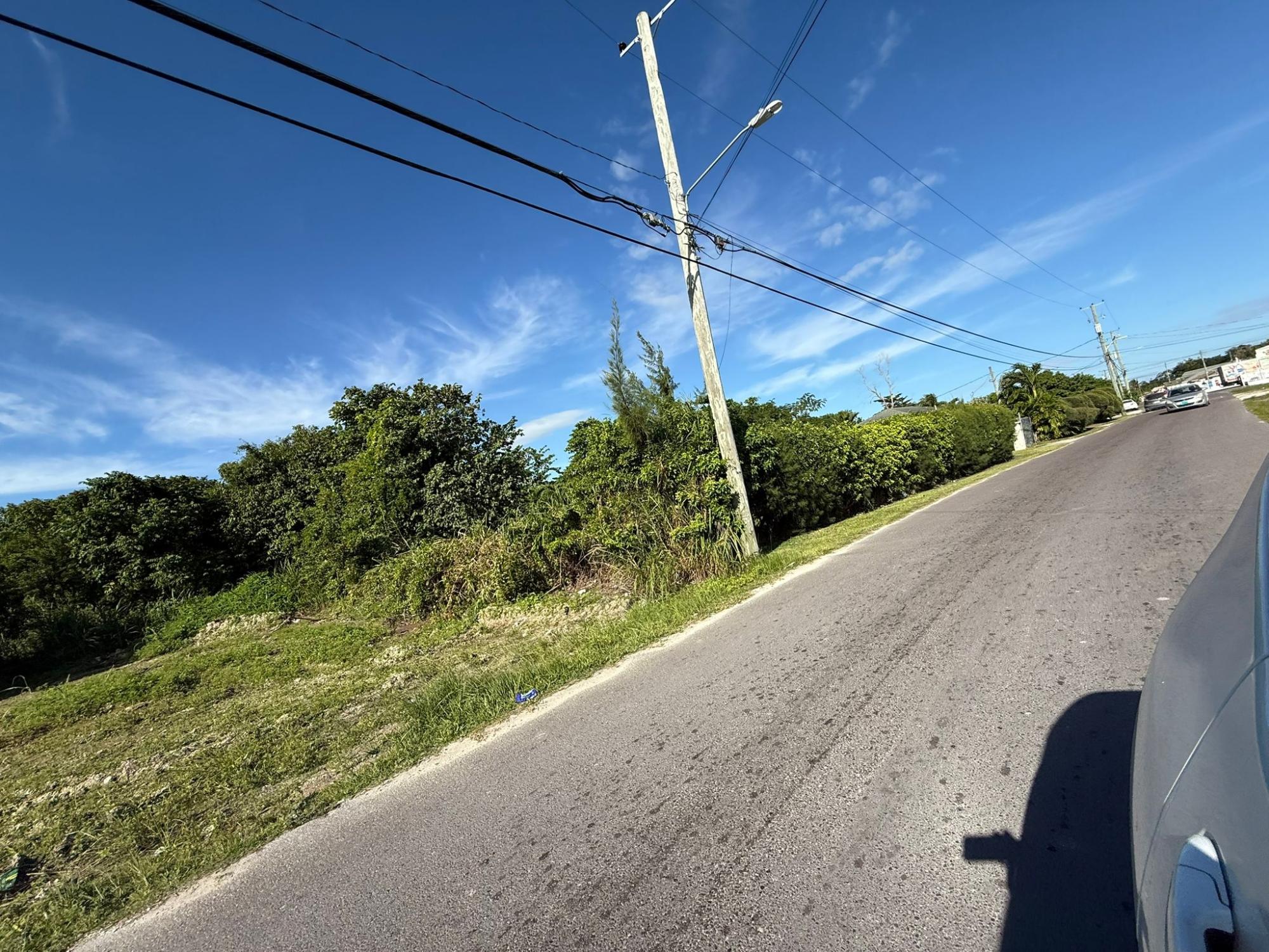 PALM BREEZE DRIVE N.P.