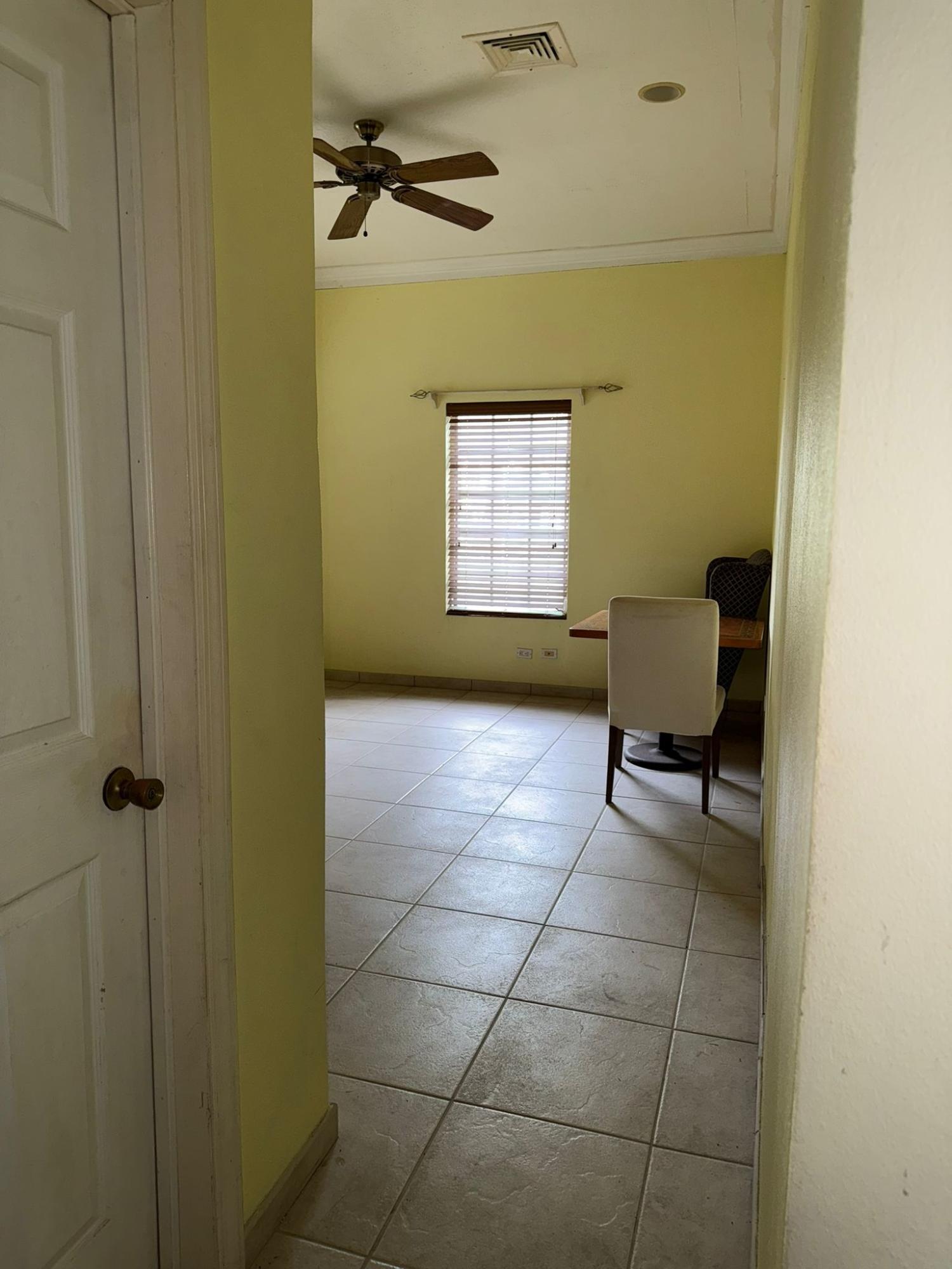 PALM BREEZE DRIVE N.P.