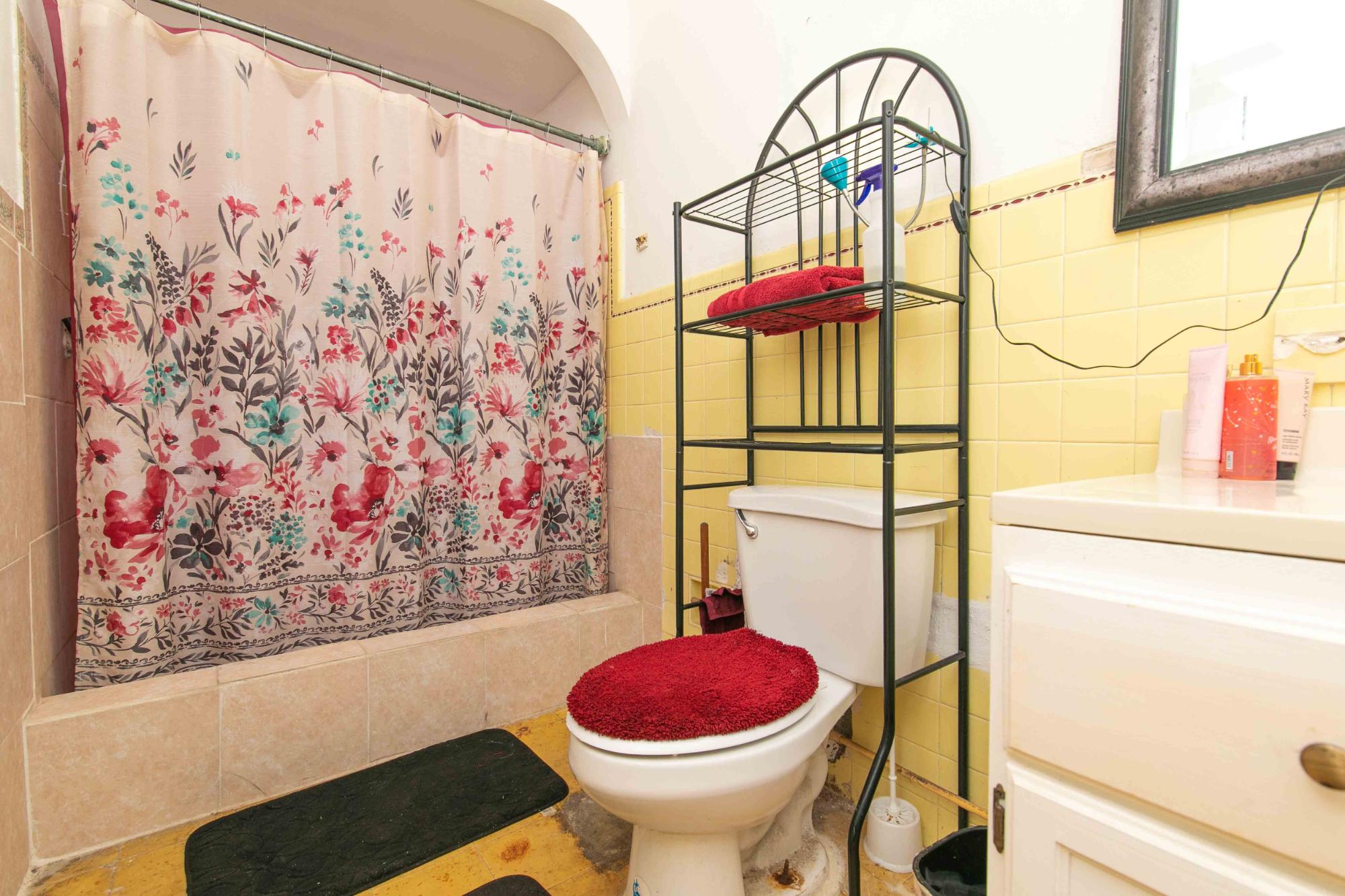 LOT 6, BLK 3 SHIRLEY SUB.