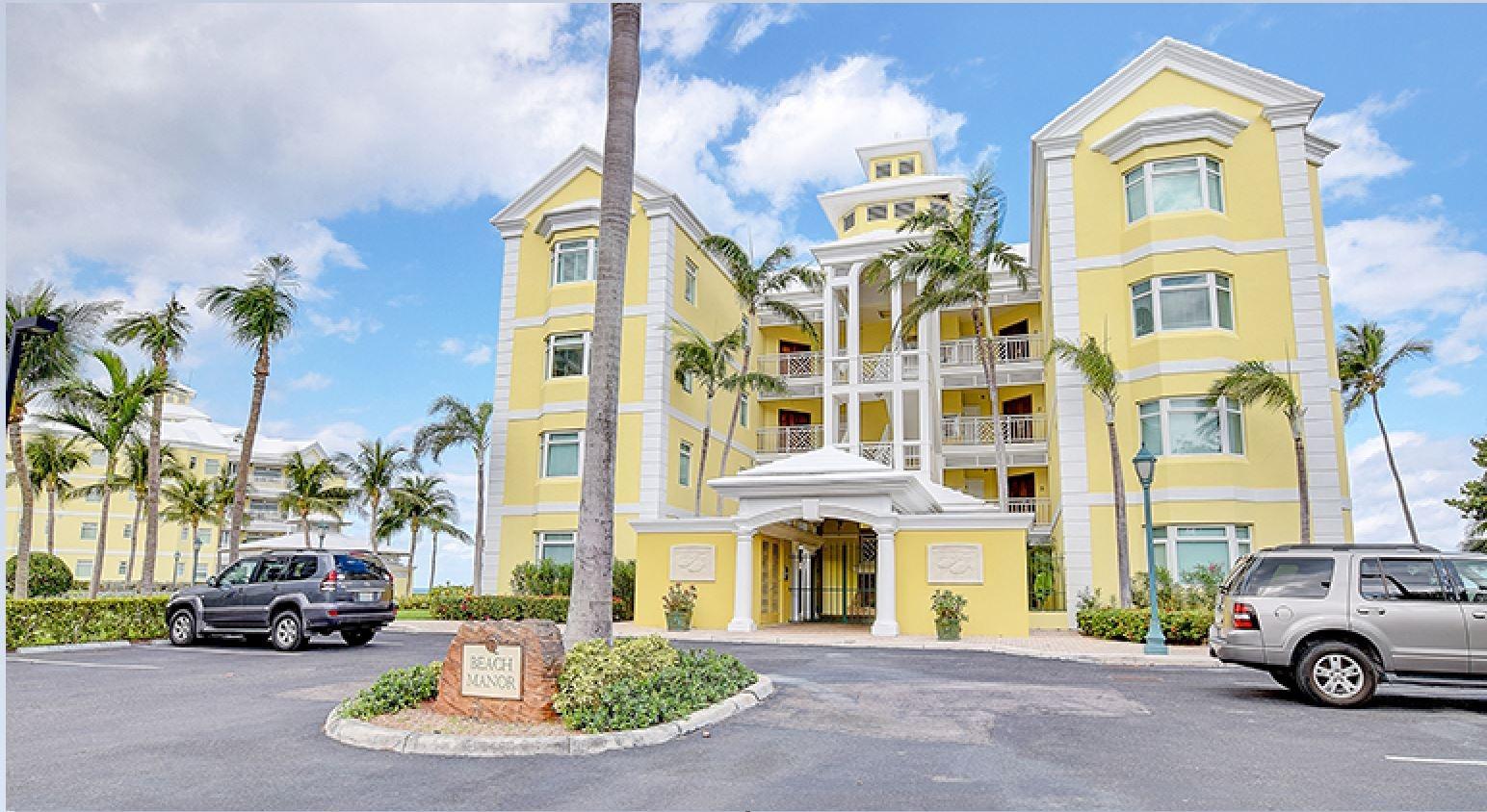CABLE BEACH, BAHAMAS