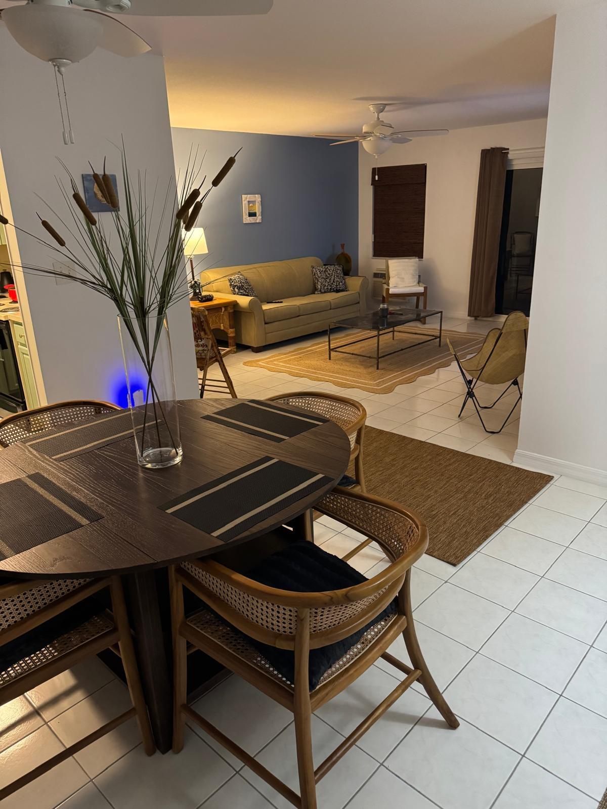 HARBOUR HOUSE TOWERS