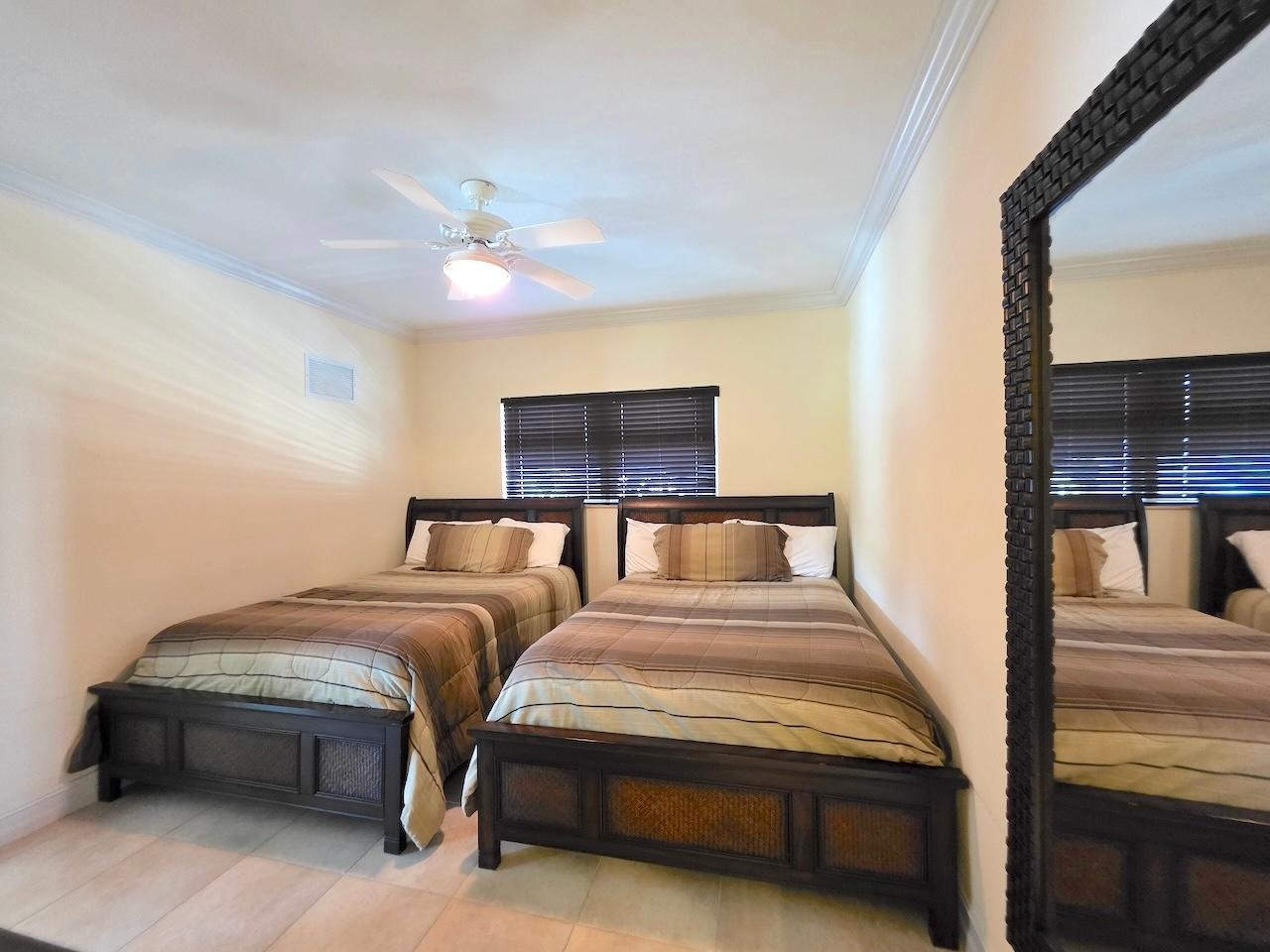 29-30 BLUE MARLIN COVE