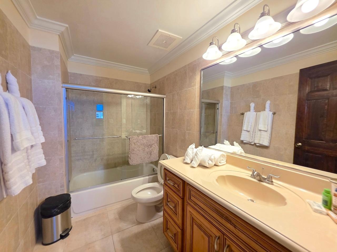 29-30 BLUE MARLIN COVE