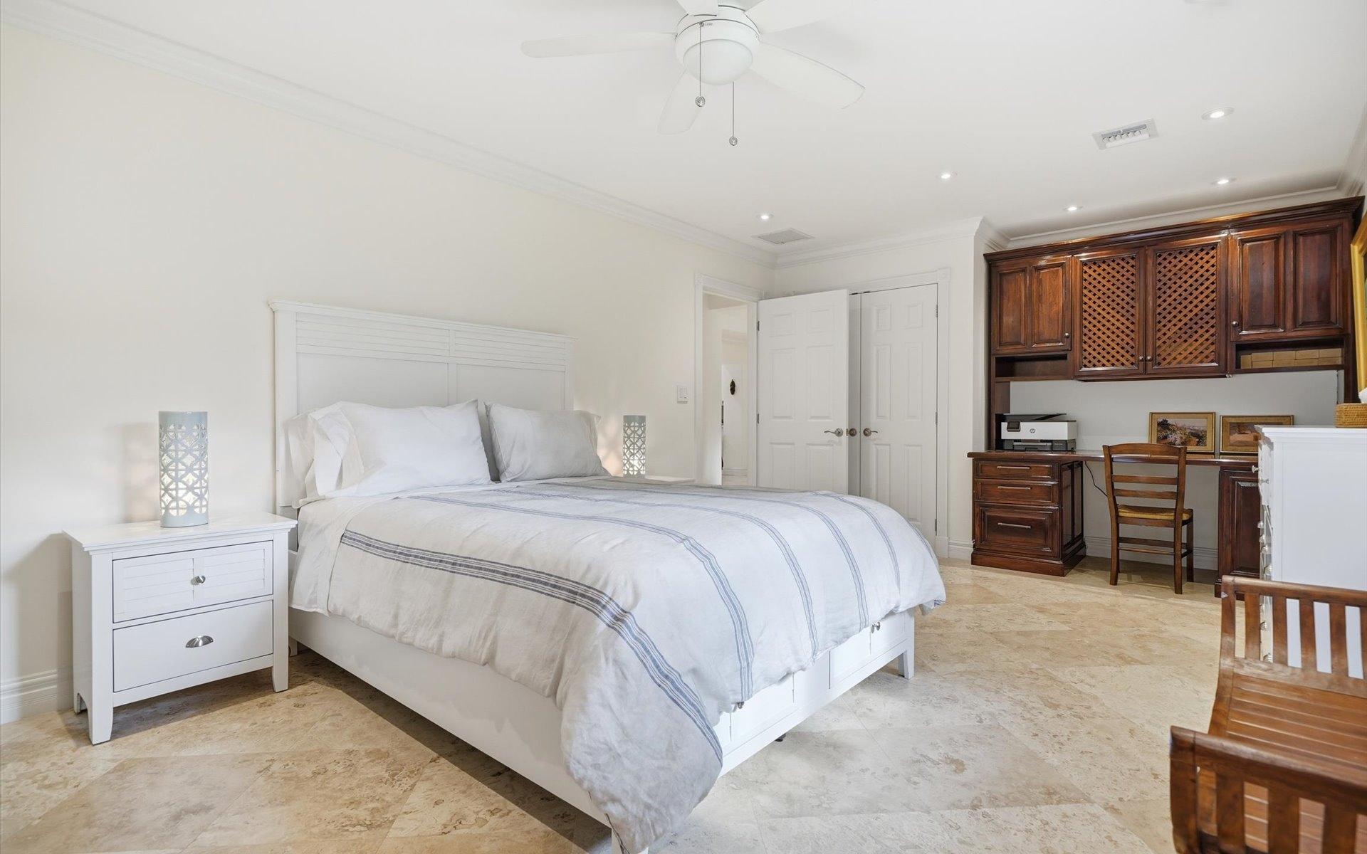 DAR LALLA EDGEWATER DRIVE