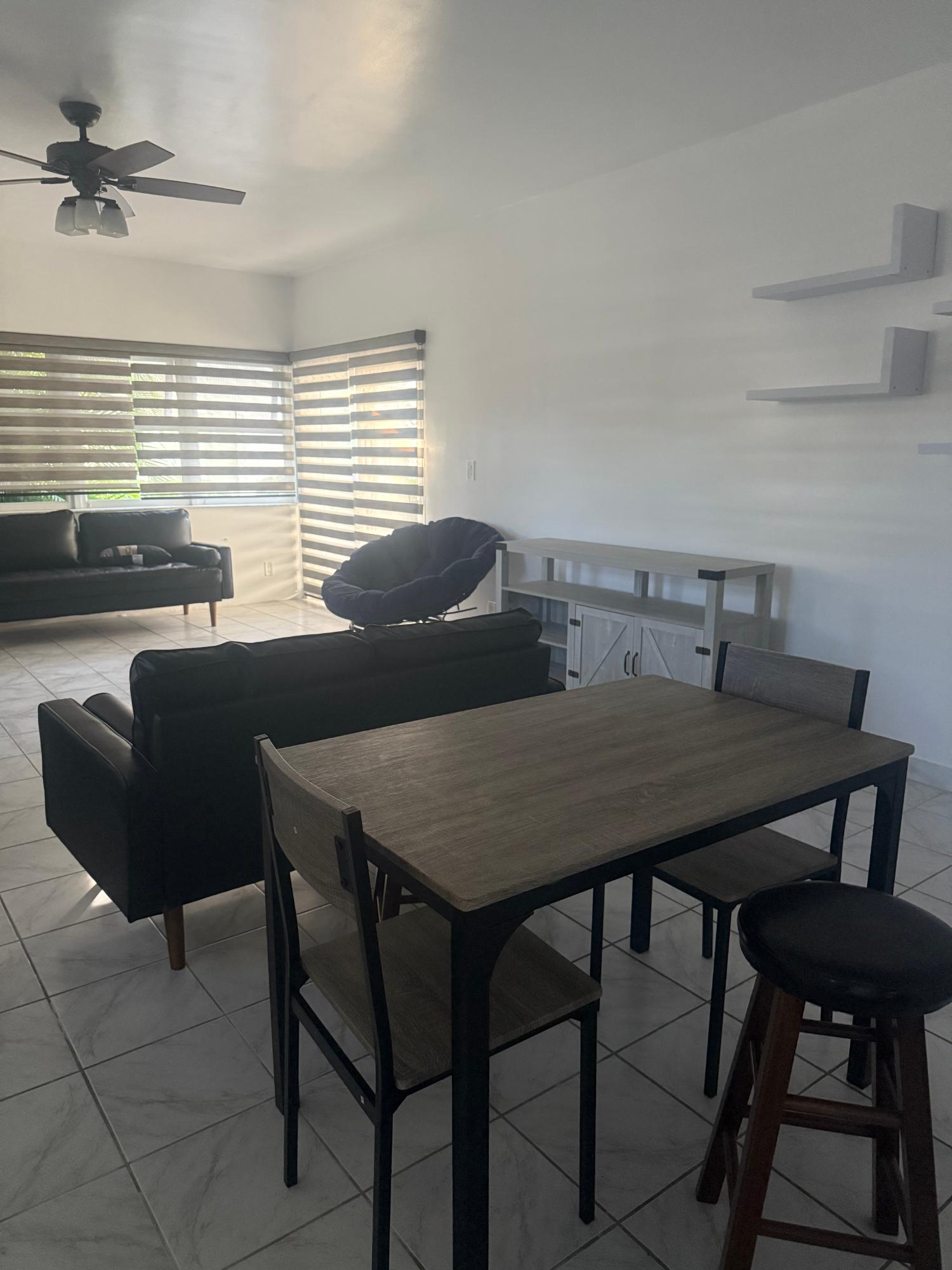 101 VISTA CONDOMINIUMS