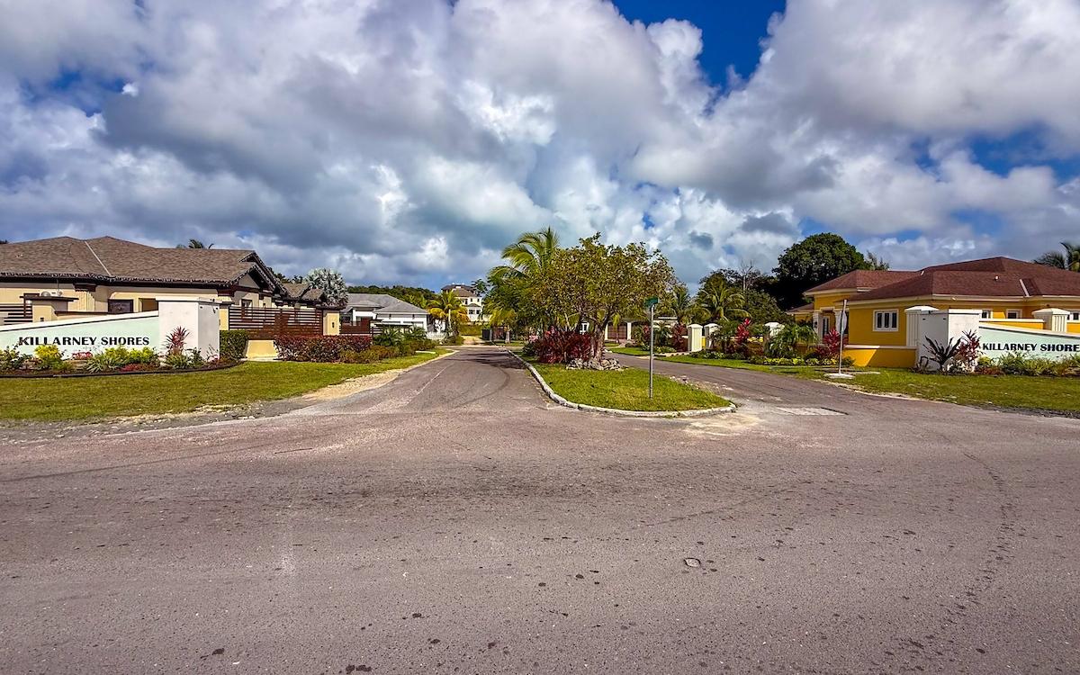 LOT 124, KILLARNEY SHORES