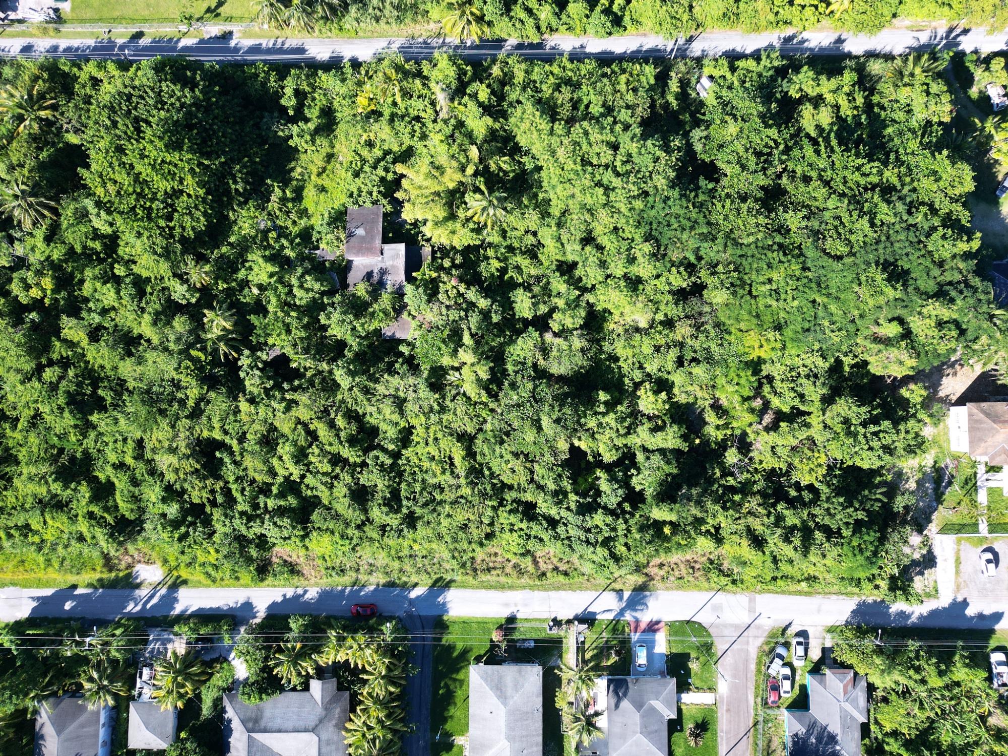 GLADSTONE ROAD ACREAGE