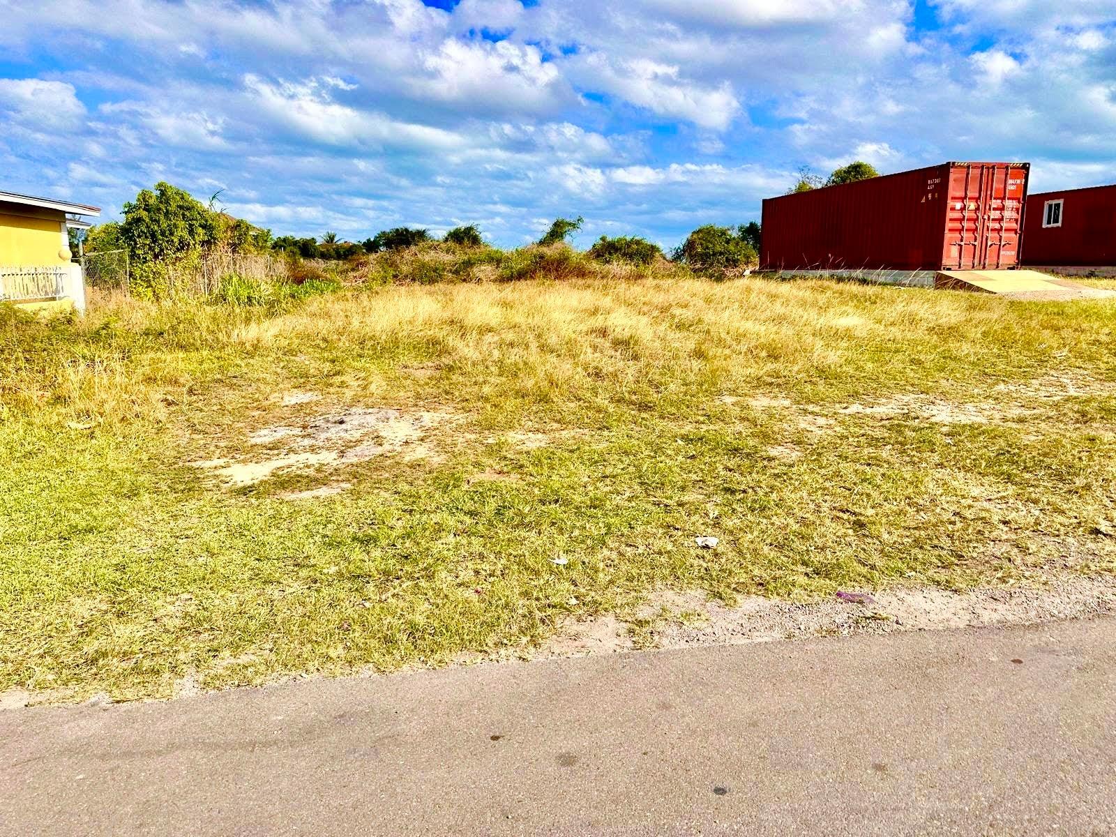 GARDEN HILLS#2 VACANT LOT