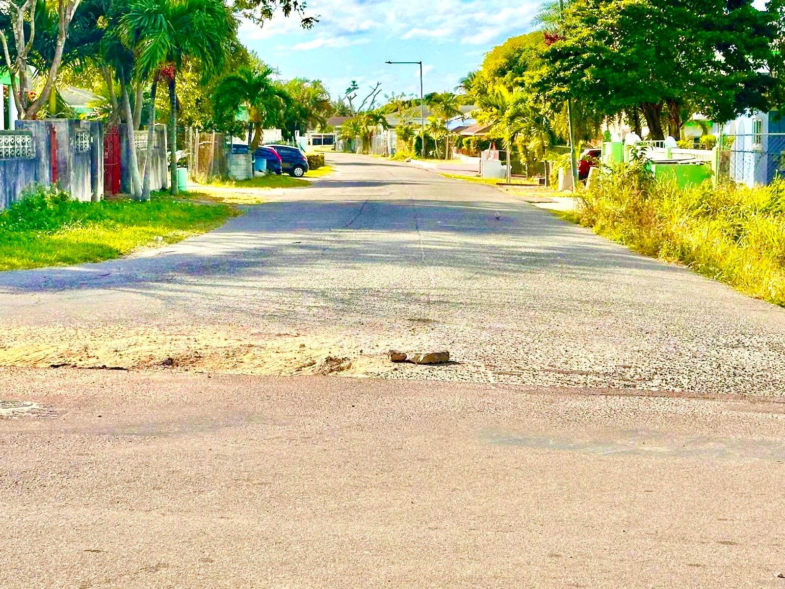 GARDEN HILLS#2 VACANT LOT