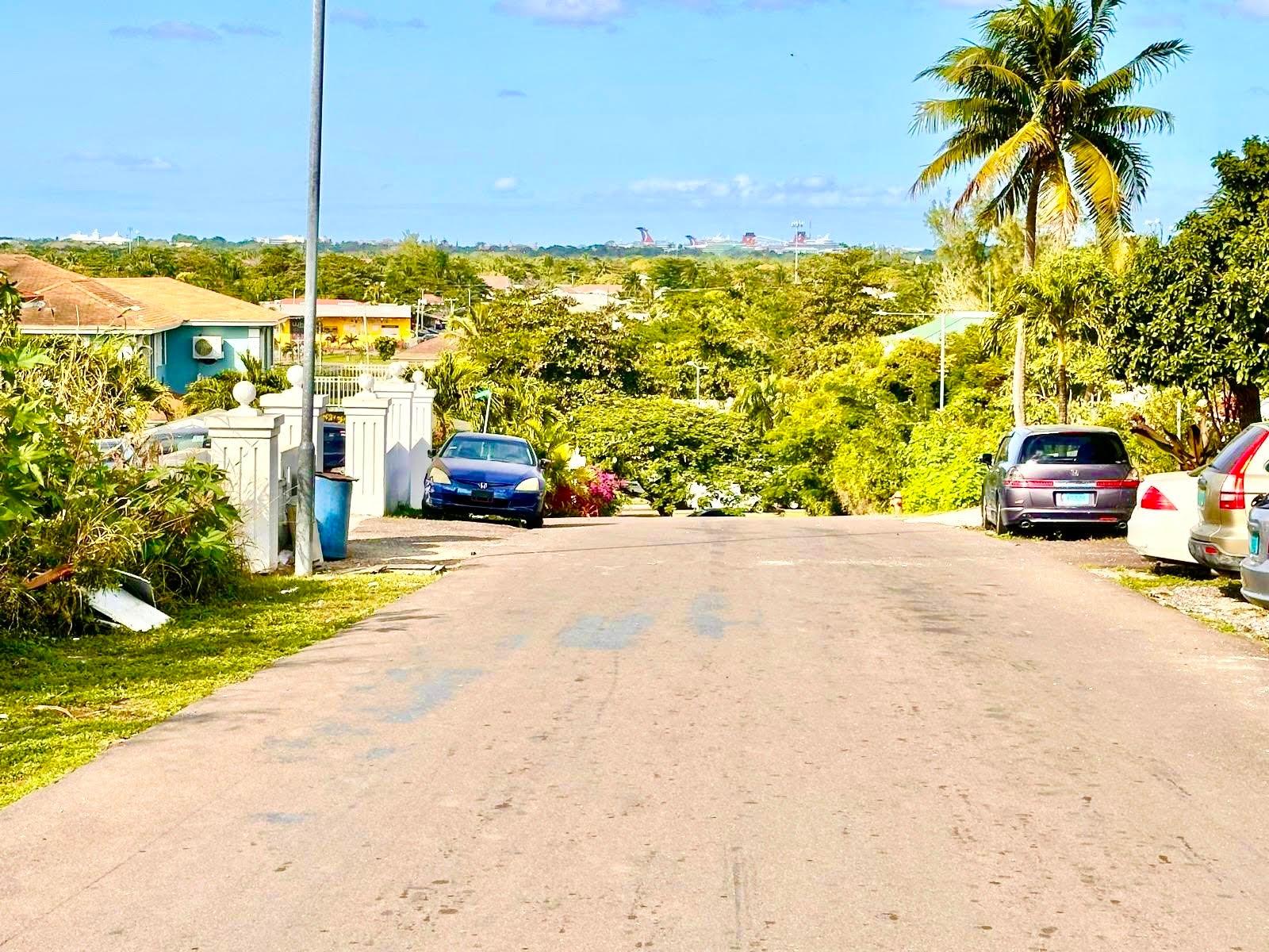 GARDEN HILLS#2 VACANT LOT