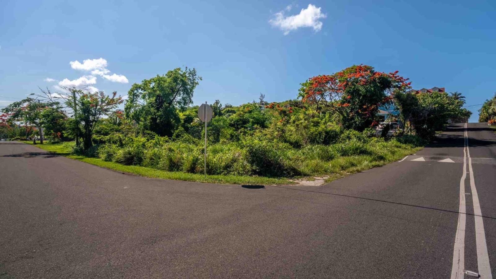 TROPICAL GARDENS RD.