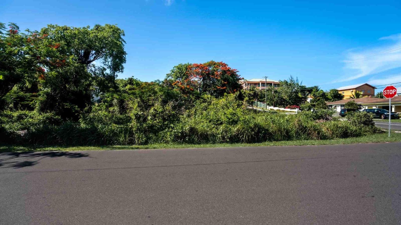 TROPICAL GARDENS RD.