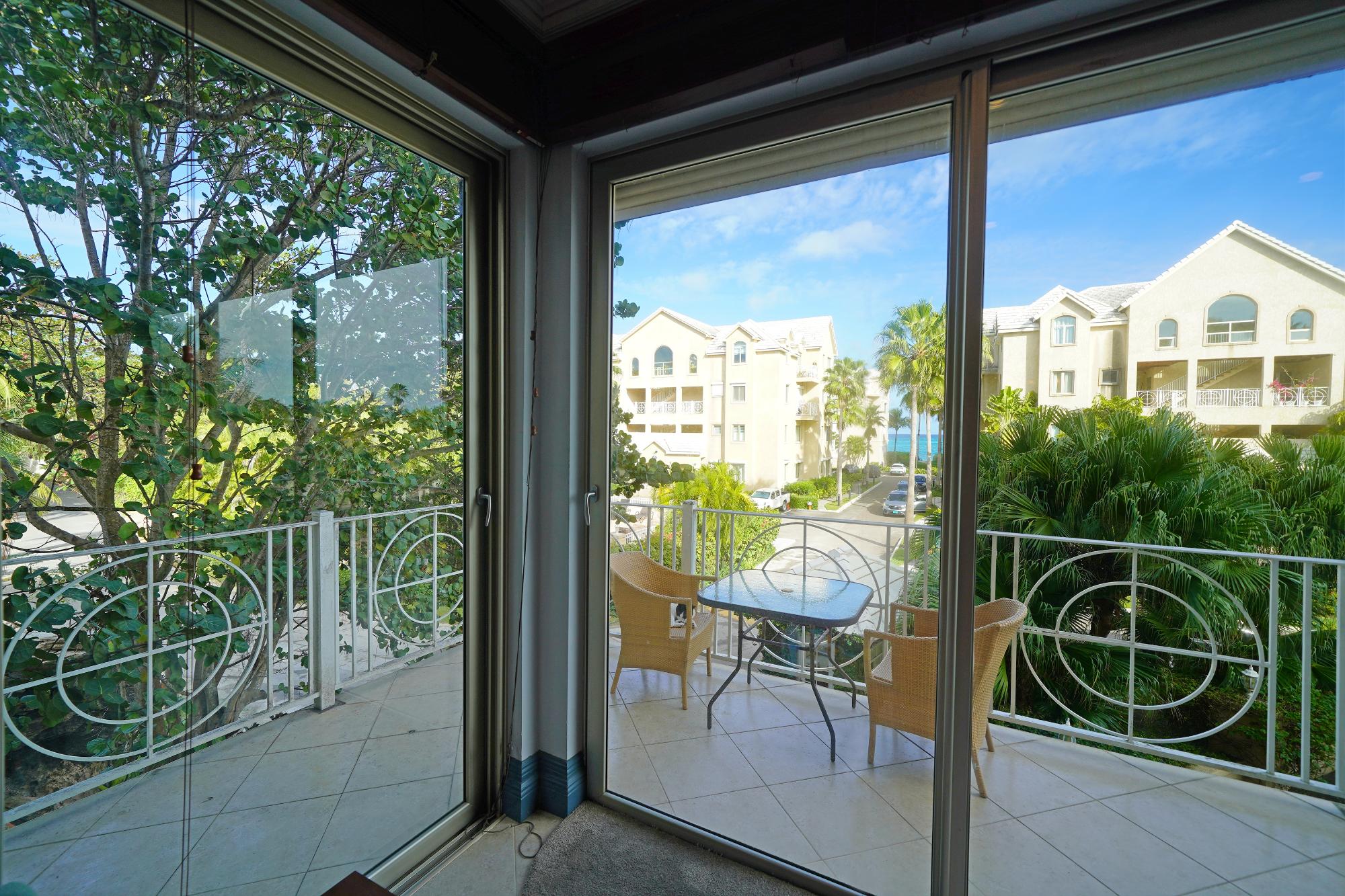 PALMSHORES LOVE BEACH WAL