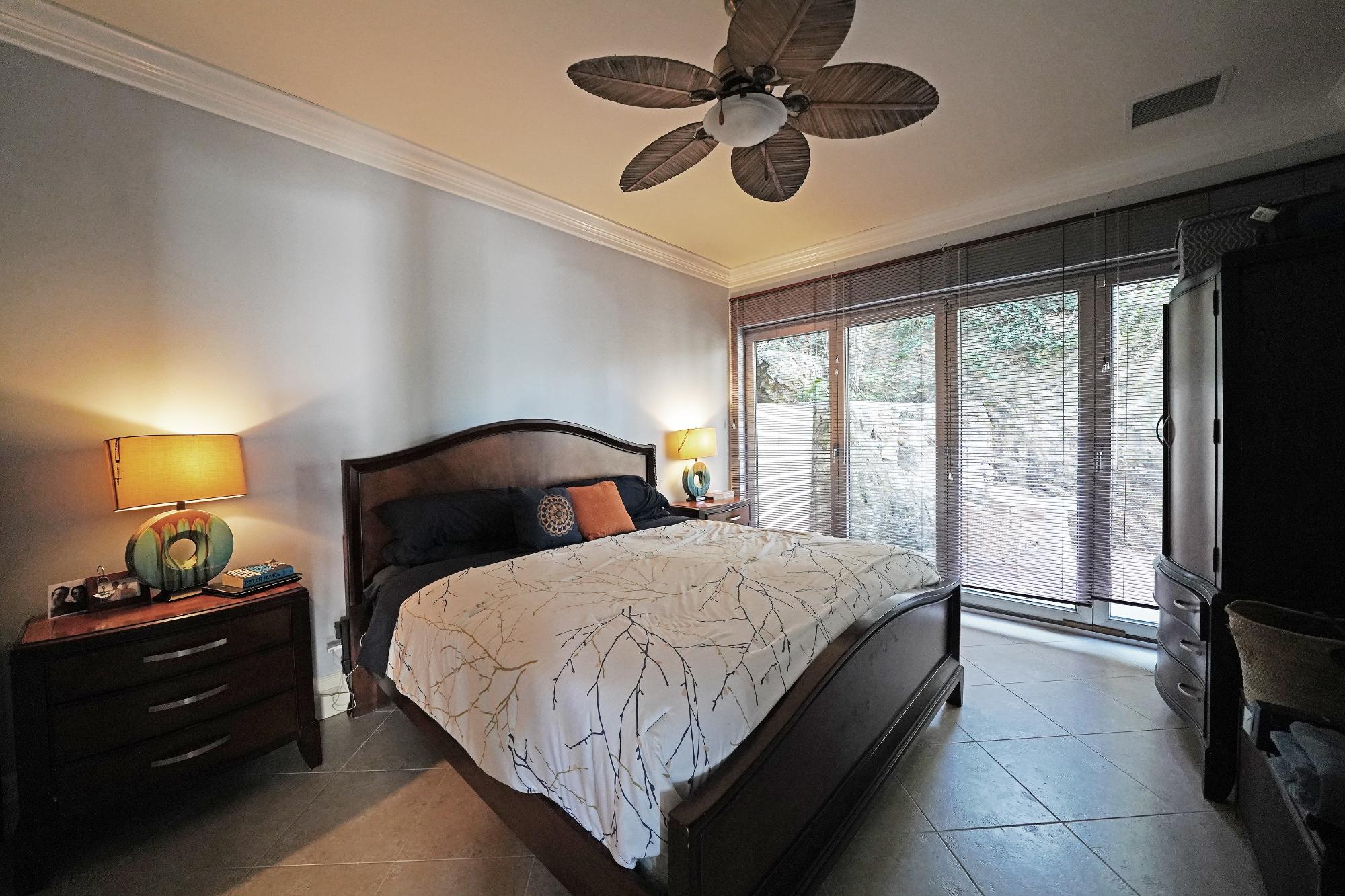 PALMSHORES LOVE BEACH WAL