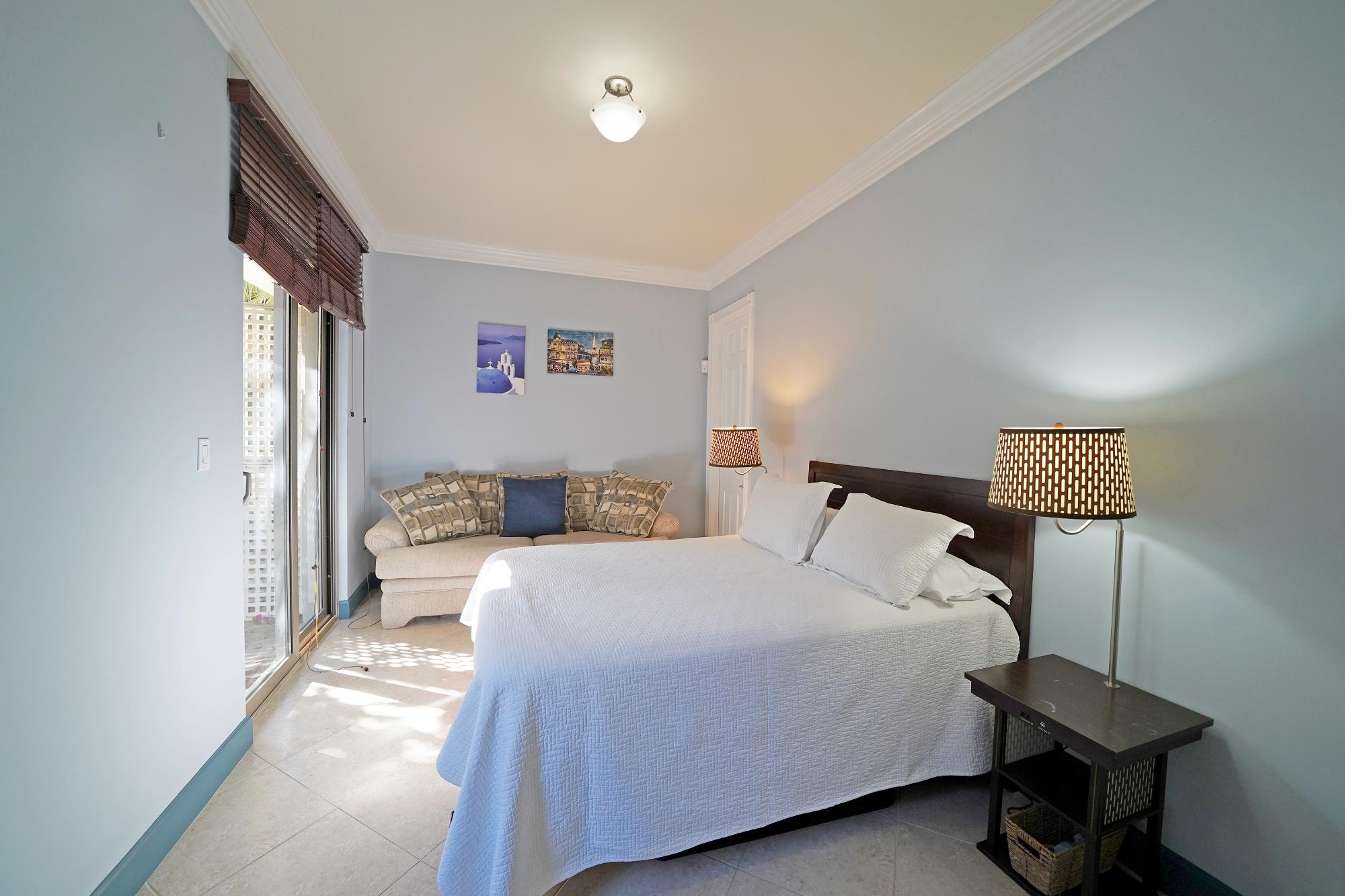 PALMSHORES LOVE BEACH WAL