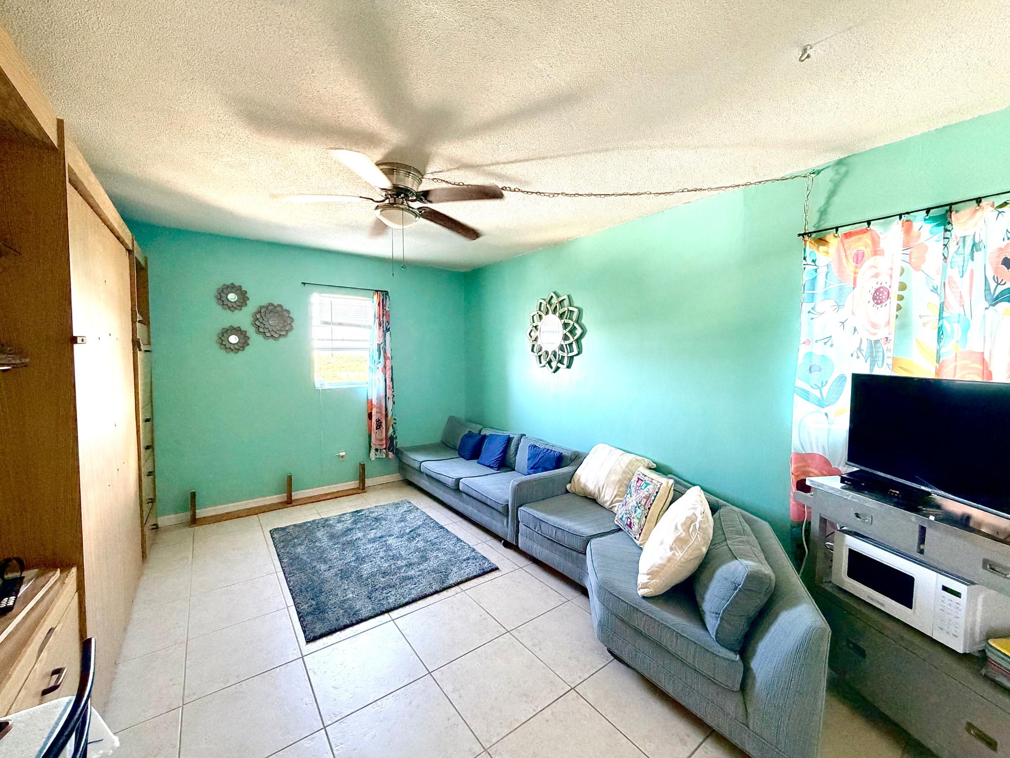 HARBOUR HOUSE TOWERS