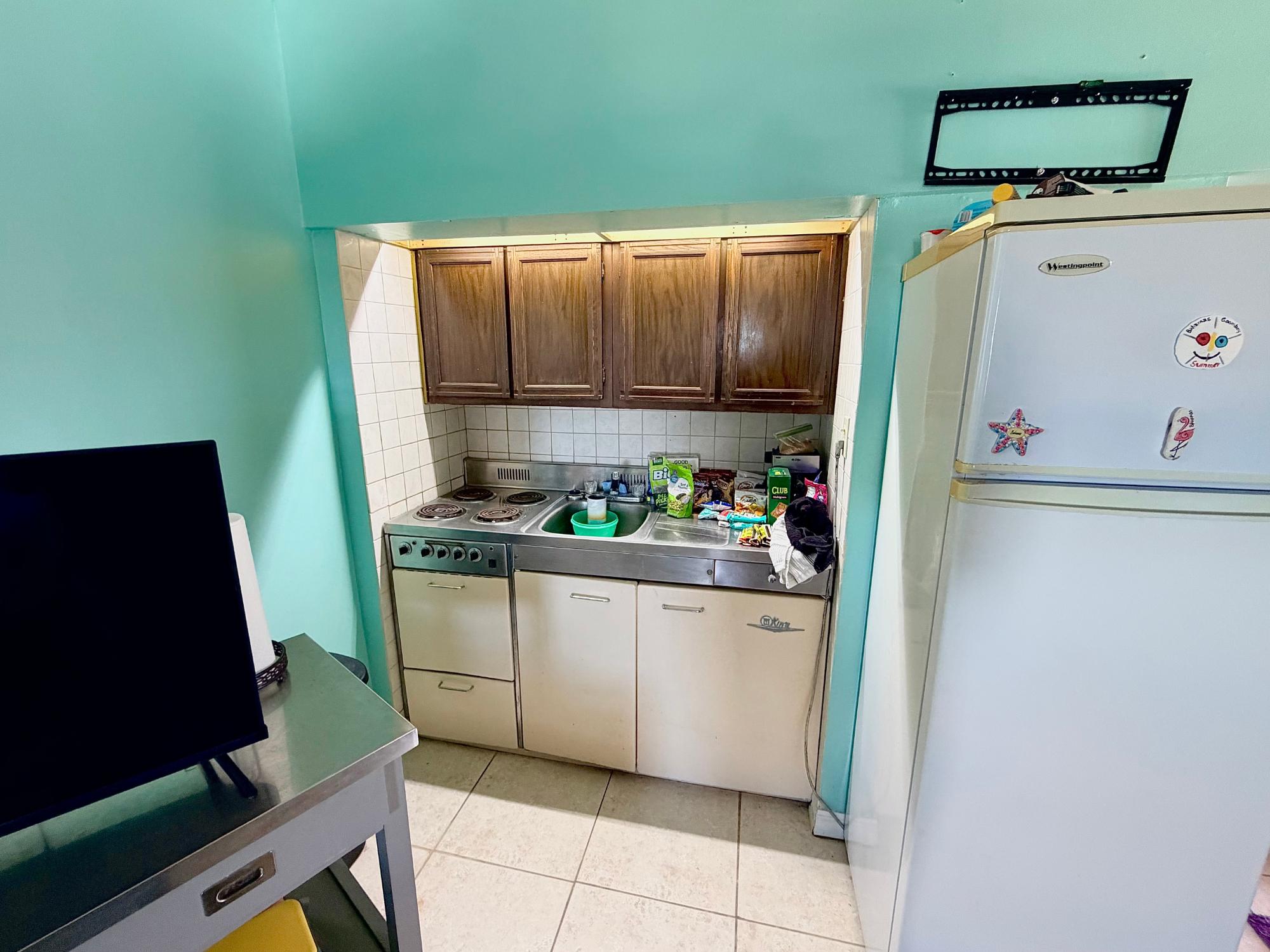 HARBOUR HOUSE TOWERS