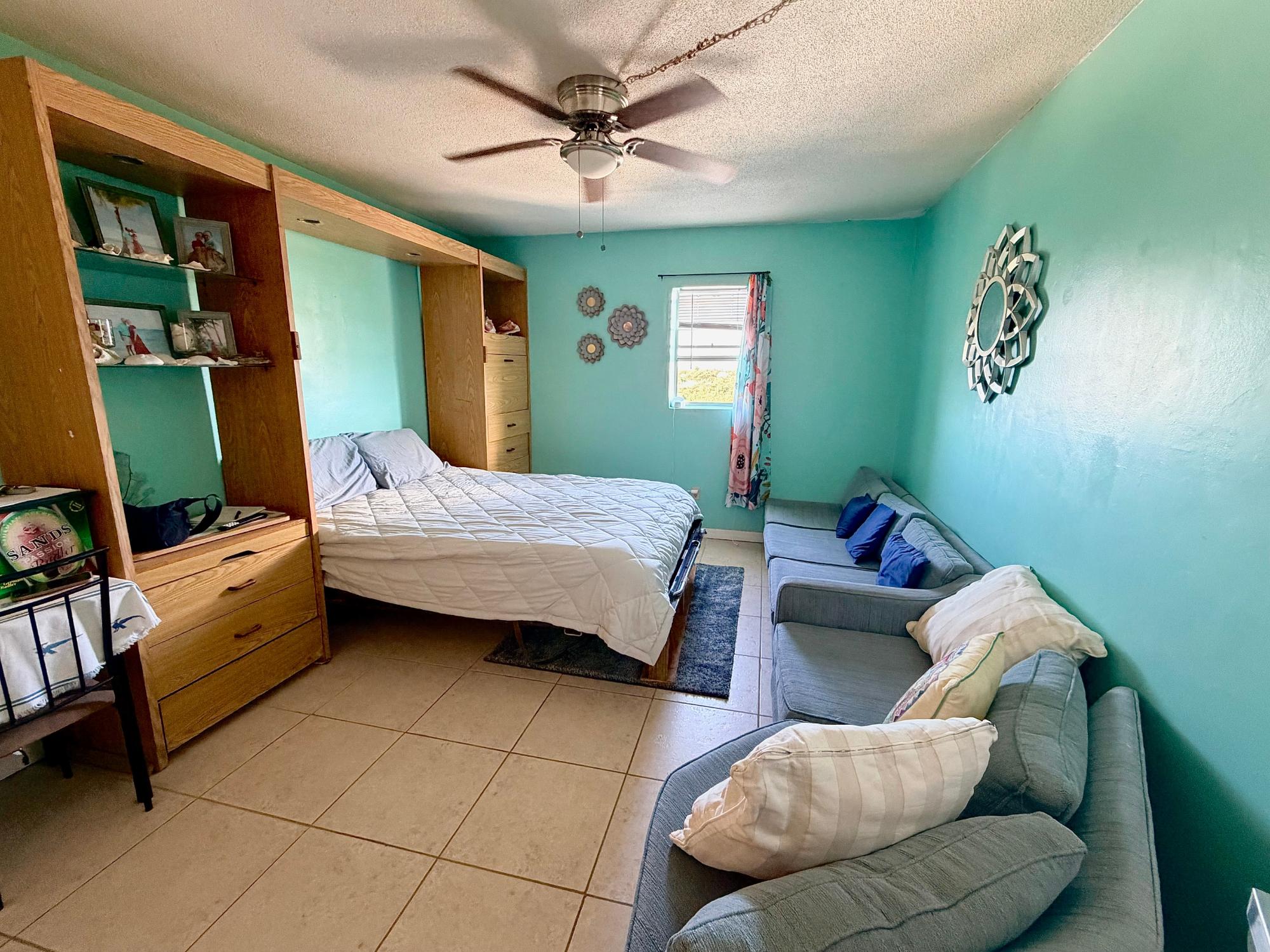 HARBOUR HOUSE TOWERS