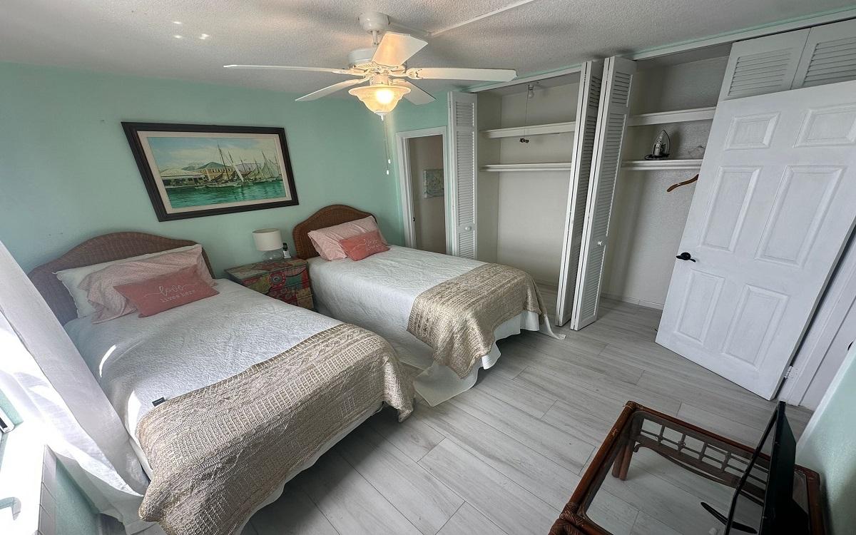 DELAPORTE POINT NASSAU