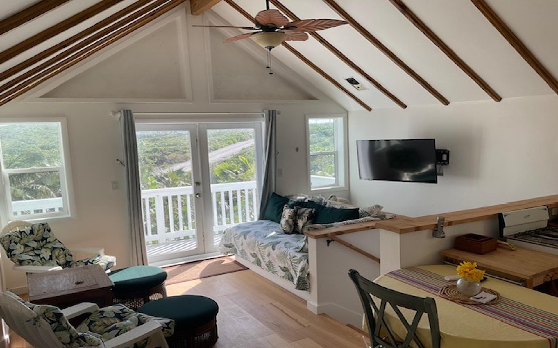 BEACHFRONT HOME IN MILEY