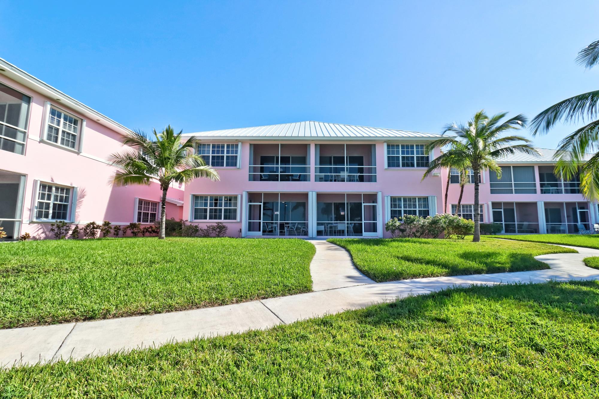 Condo 2083 Garage 51