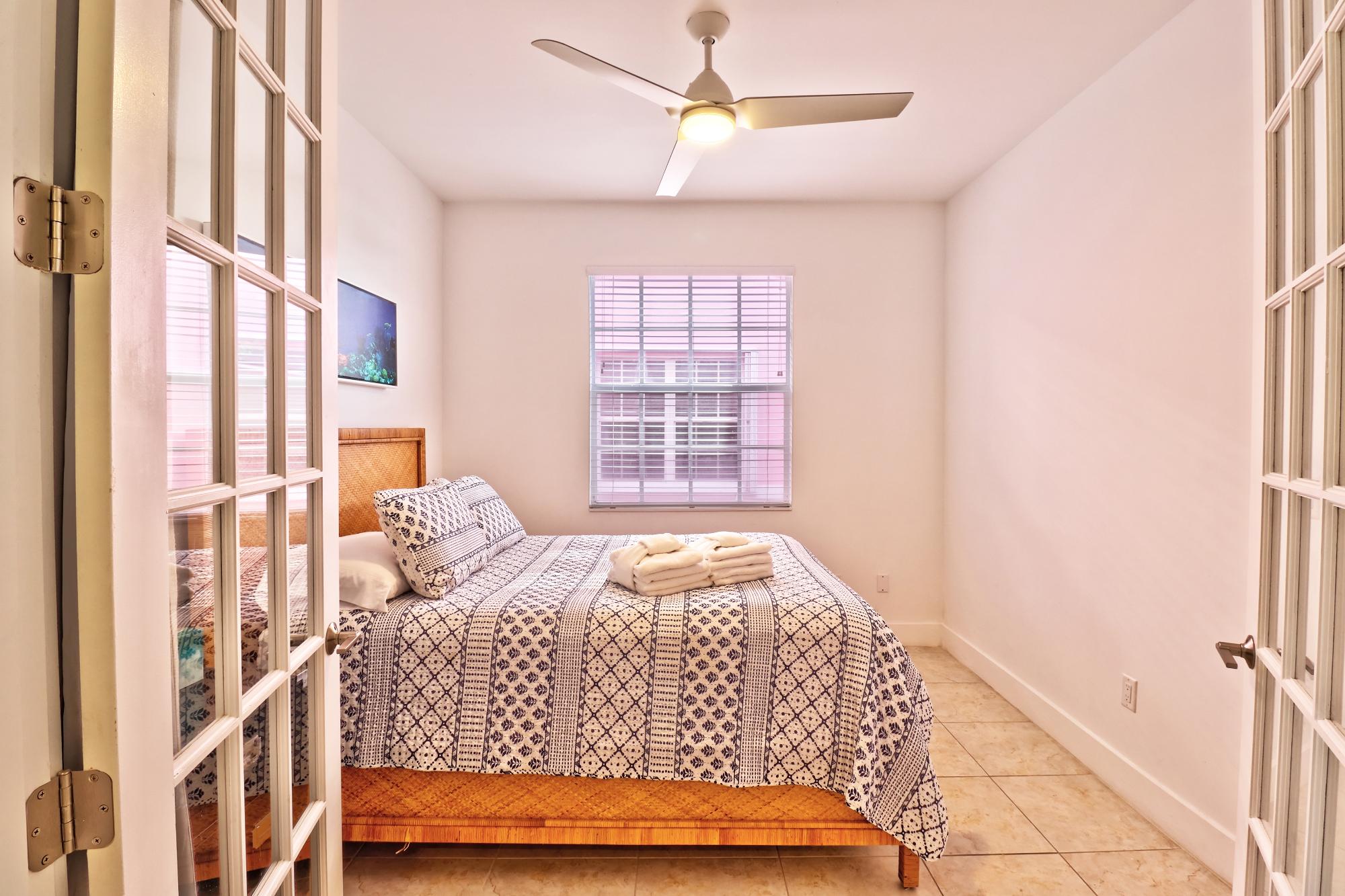 Condo 2083 Garage 51