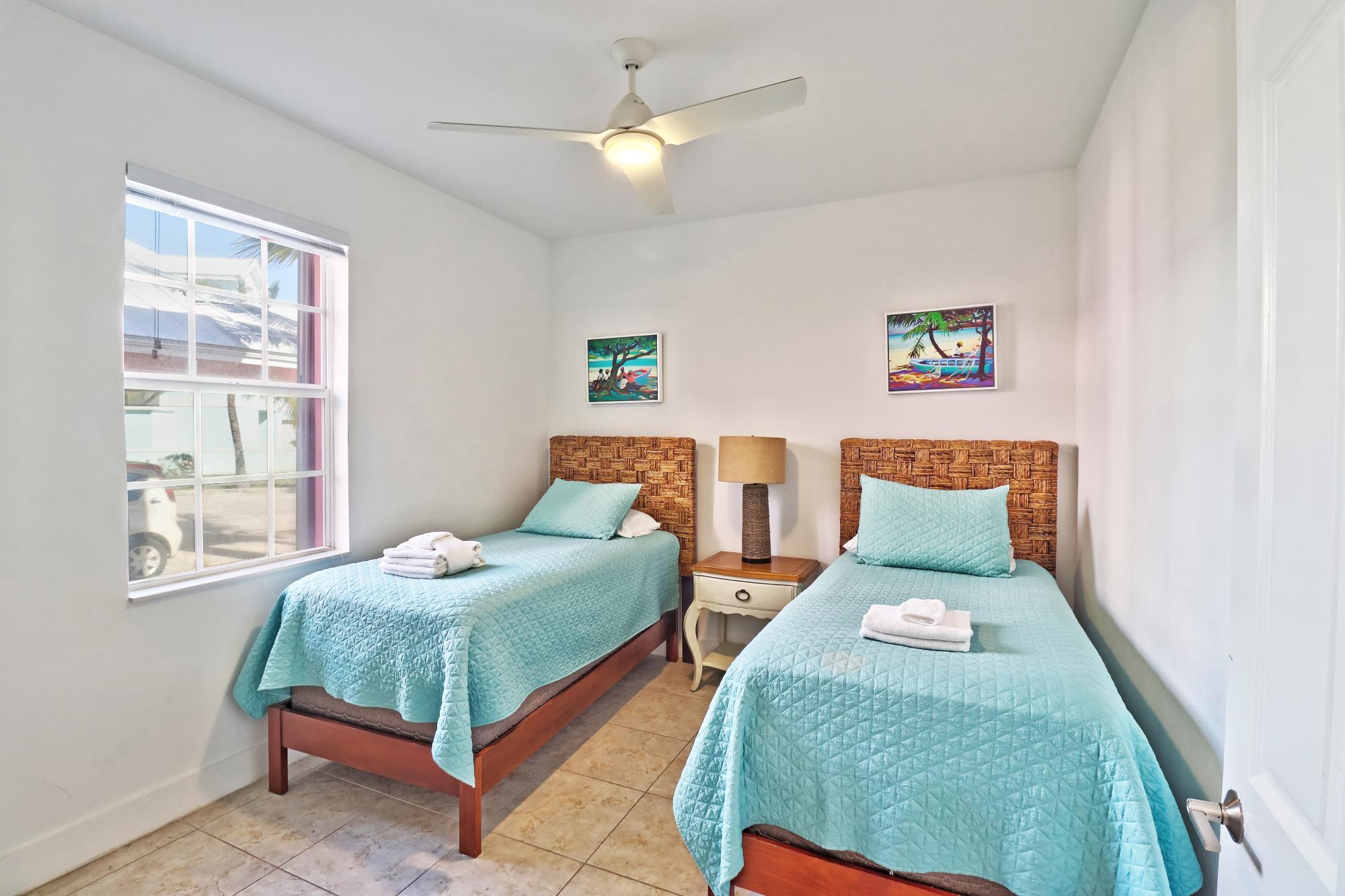 Condo 2083 Garage 51