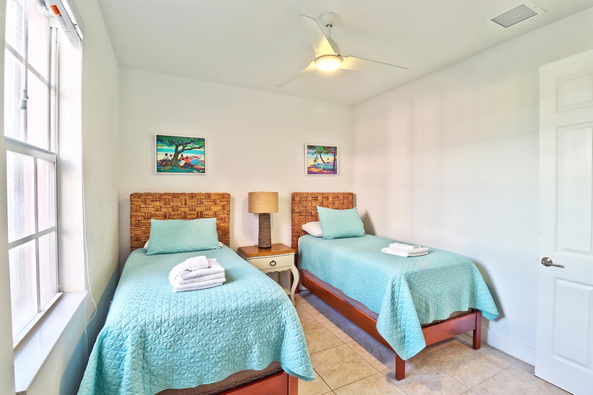 Condo 2083 Garage 51