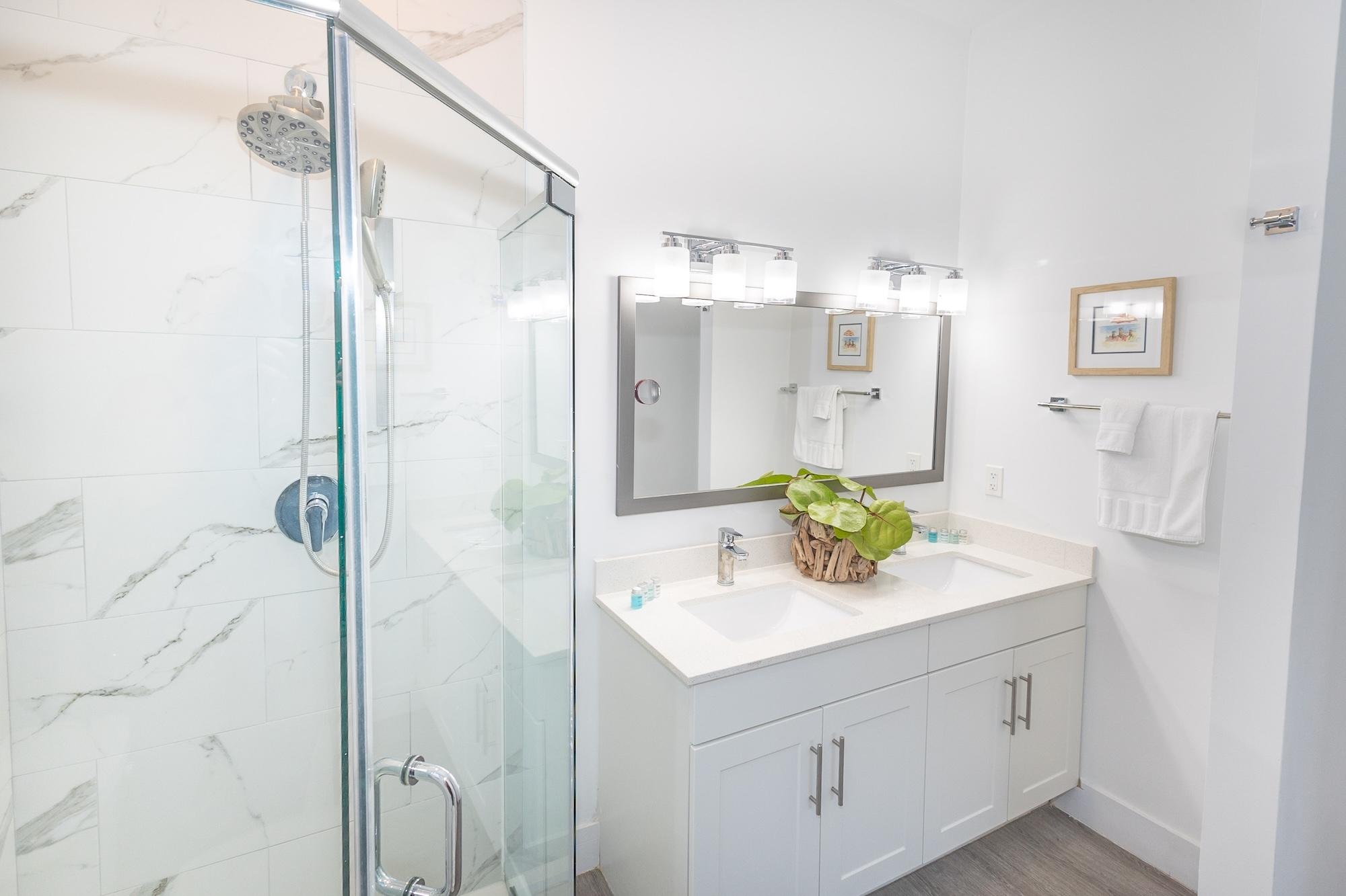 BAHAMA BEACH CLUB 2019