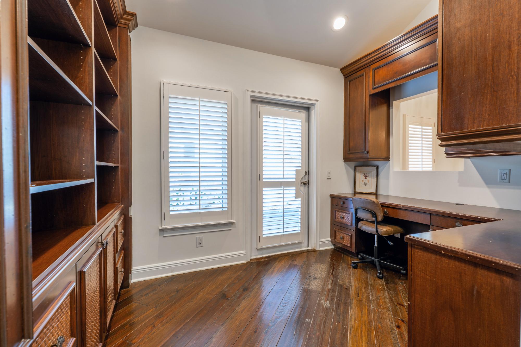 CHUB CAY RESORT & MARINA