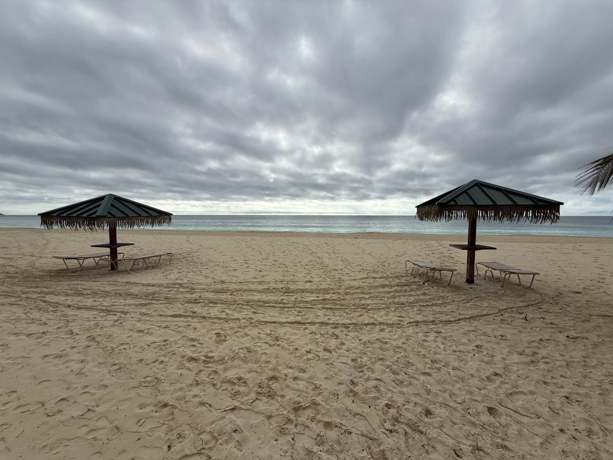 SILVER POINT CONODMINIUMS