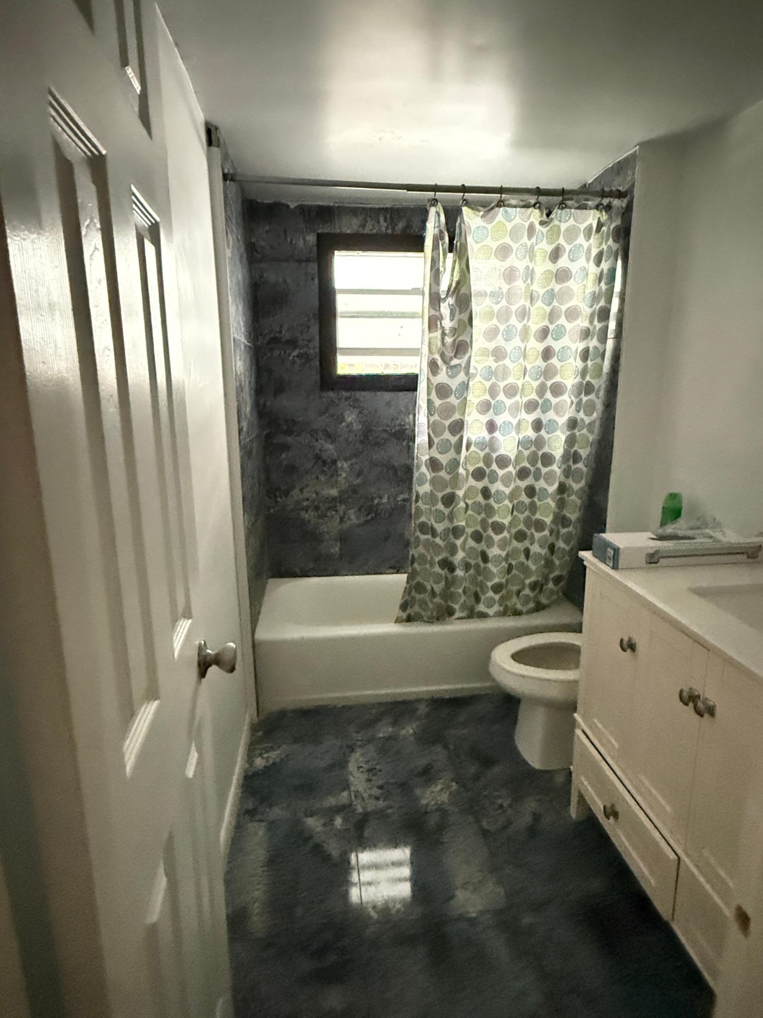 SILVER POINT CONODMINIUMS