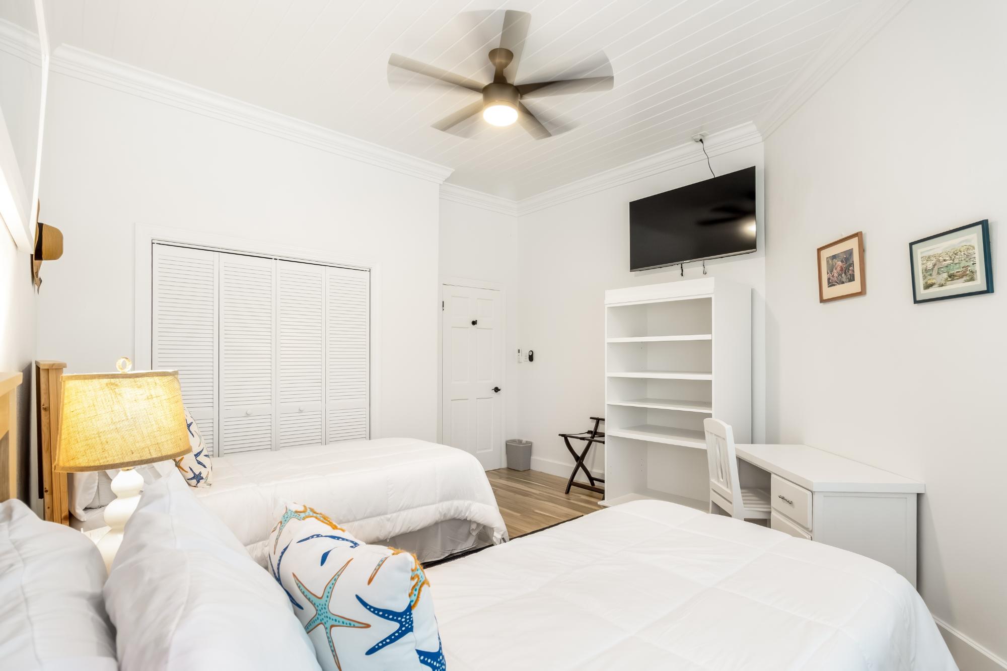 SOUTH OCEAN TOWNHOUS