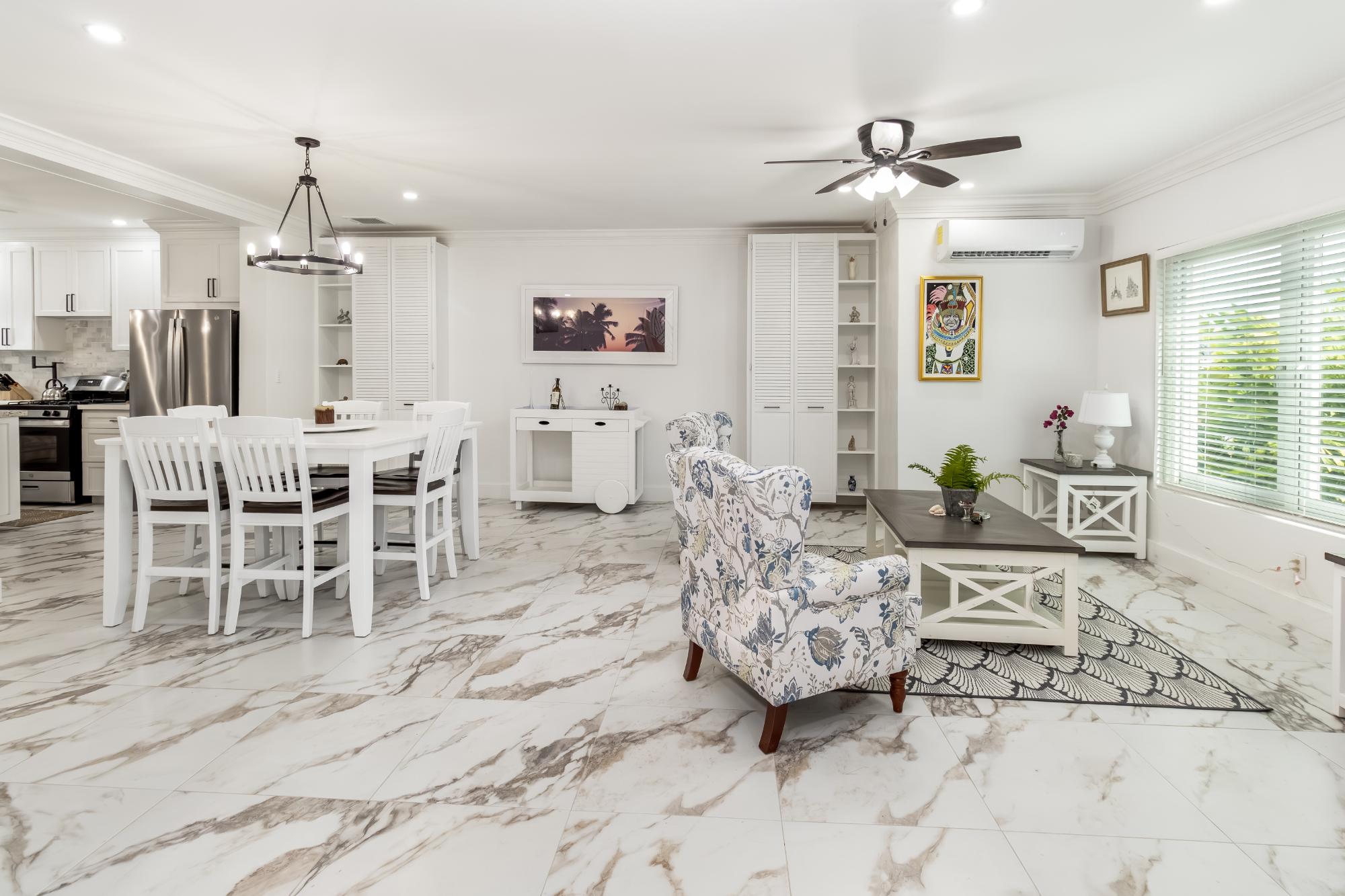 SOUTH OCEAN TOWNHOUS