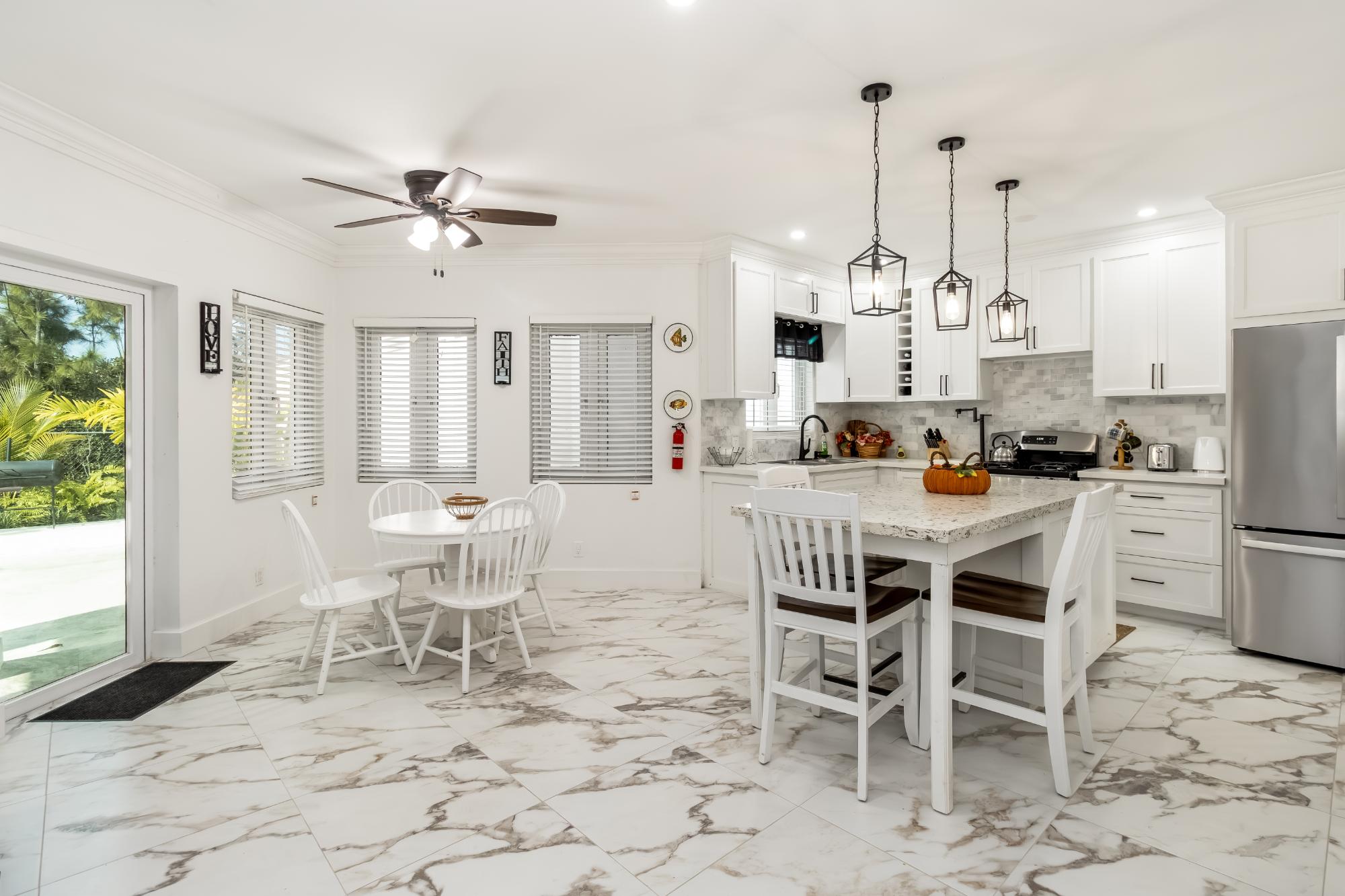 SOUTH OCEAN TOWNHOUS